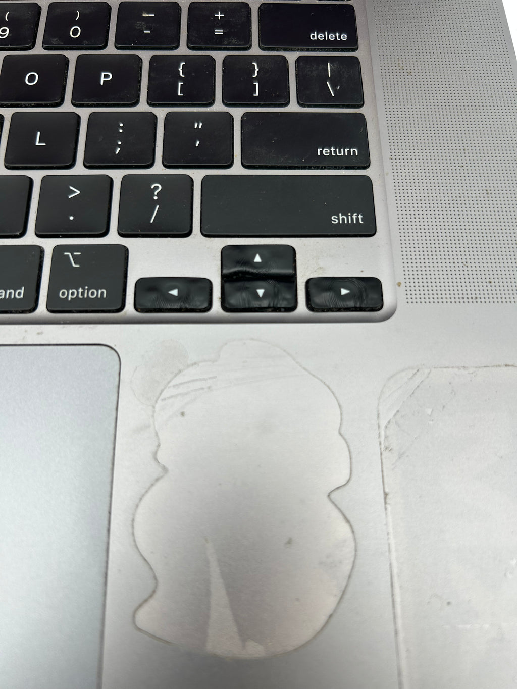 Apple MacBook Pro 16" A2141 2020 9th Gen Core i7 16GB 512GB - For Parts