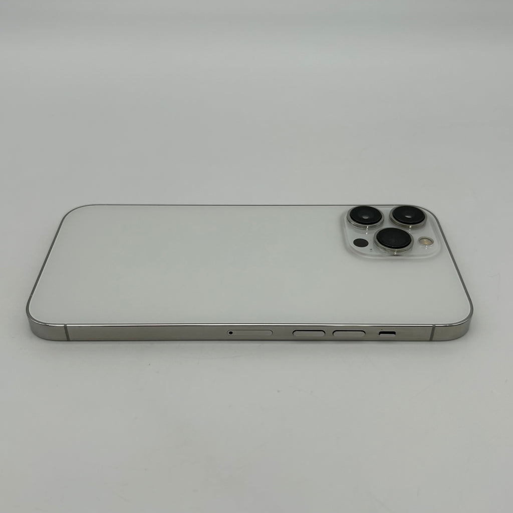 AT&T Apple iPhone 13 Pro Max 1TB Silver  84% BH A2484 MLEY3LL/A iOS 18.7.7