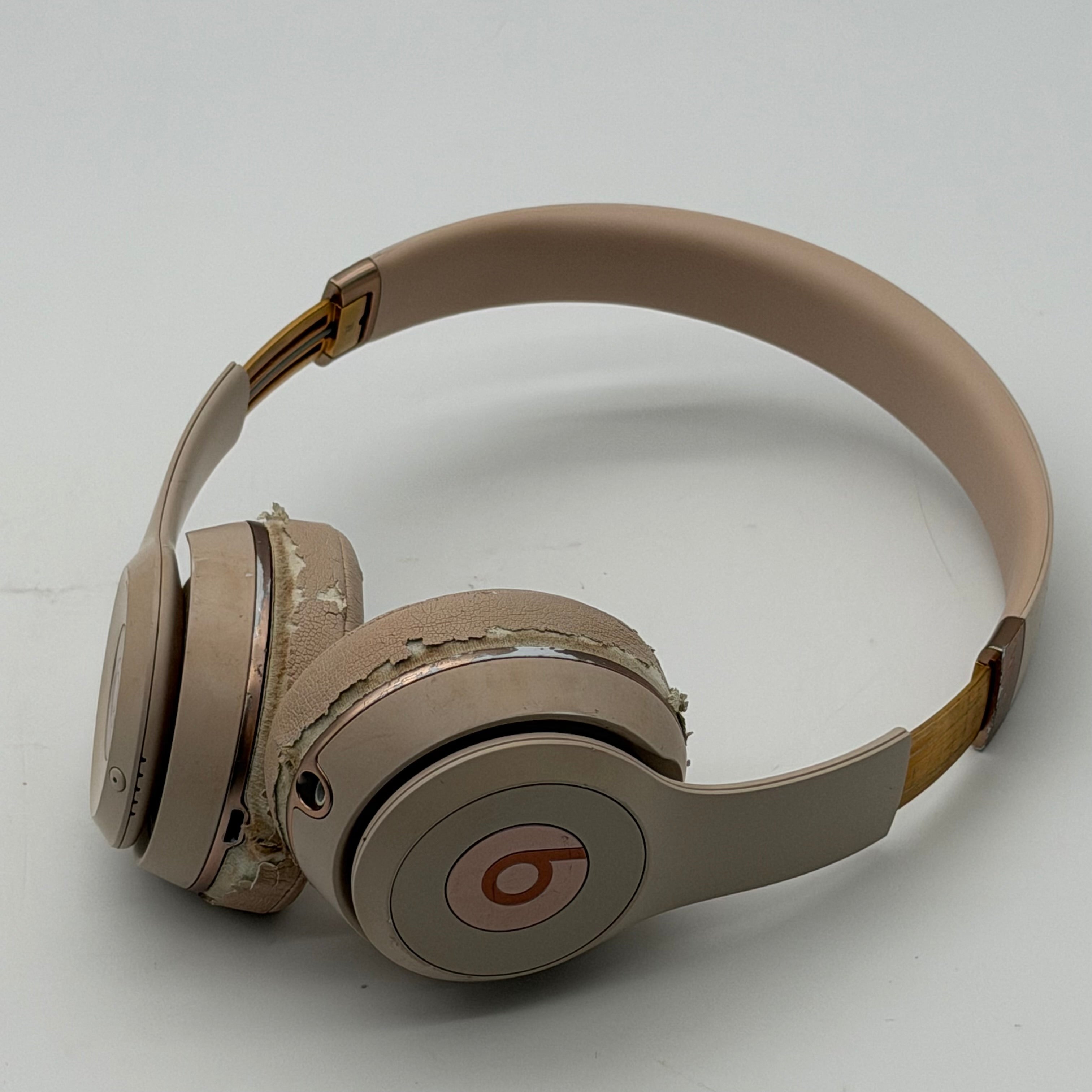 Beats by Dr. Dre Solo3 Bluetooth On-Ear Headphones Headband A1796