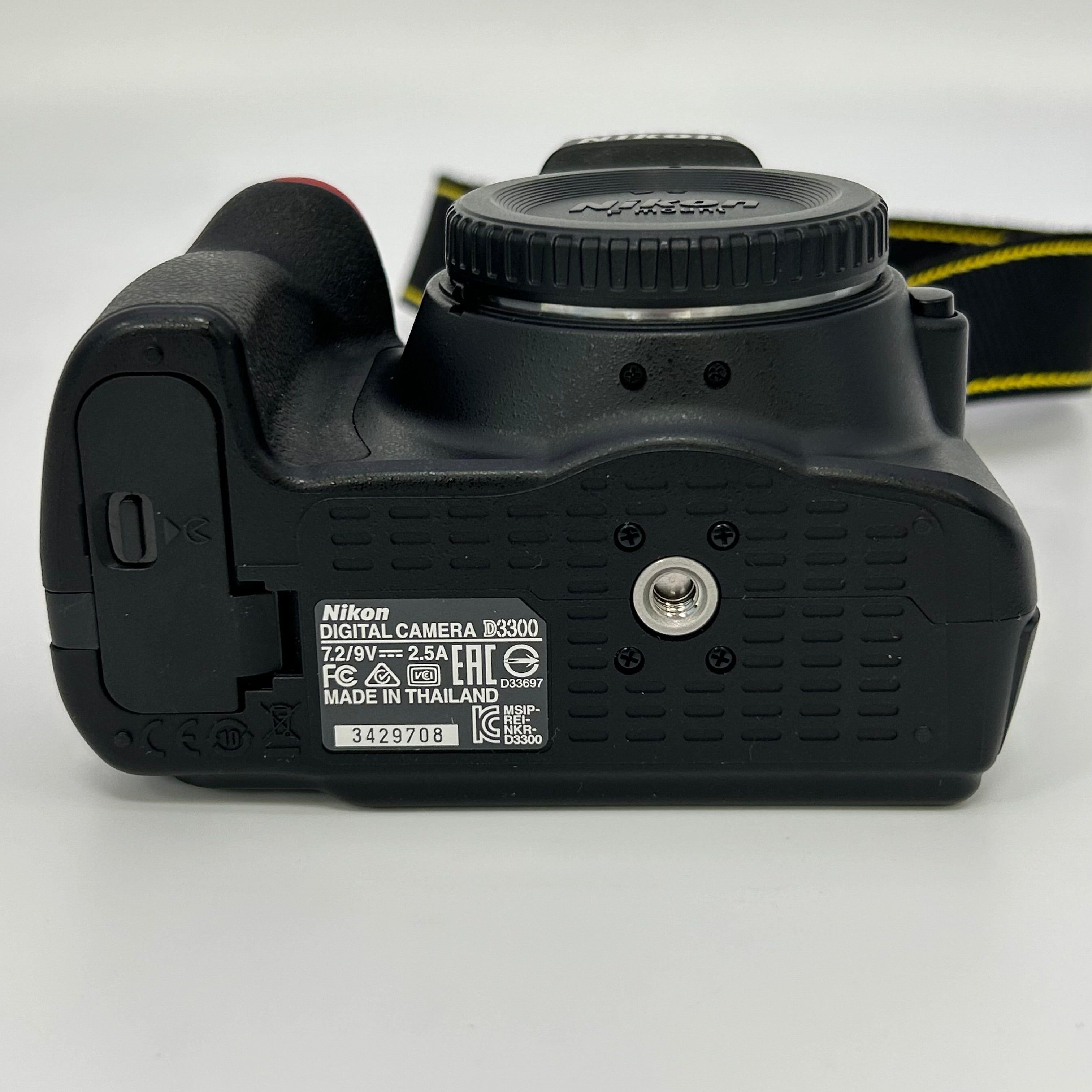 Nikon D3300 Digital SLR Camera - Black (Body Only) - READ