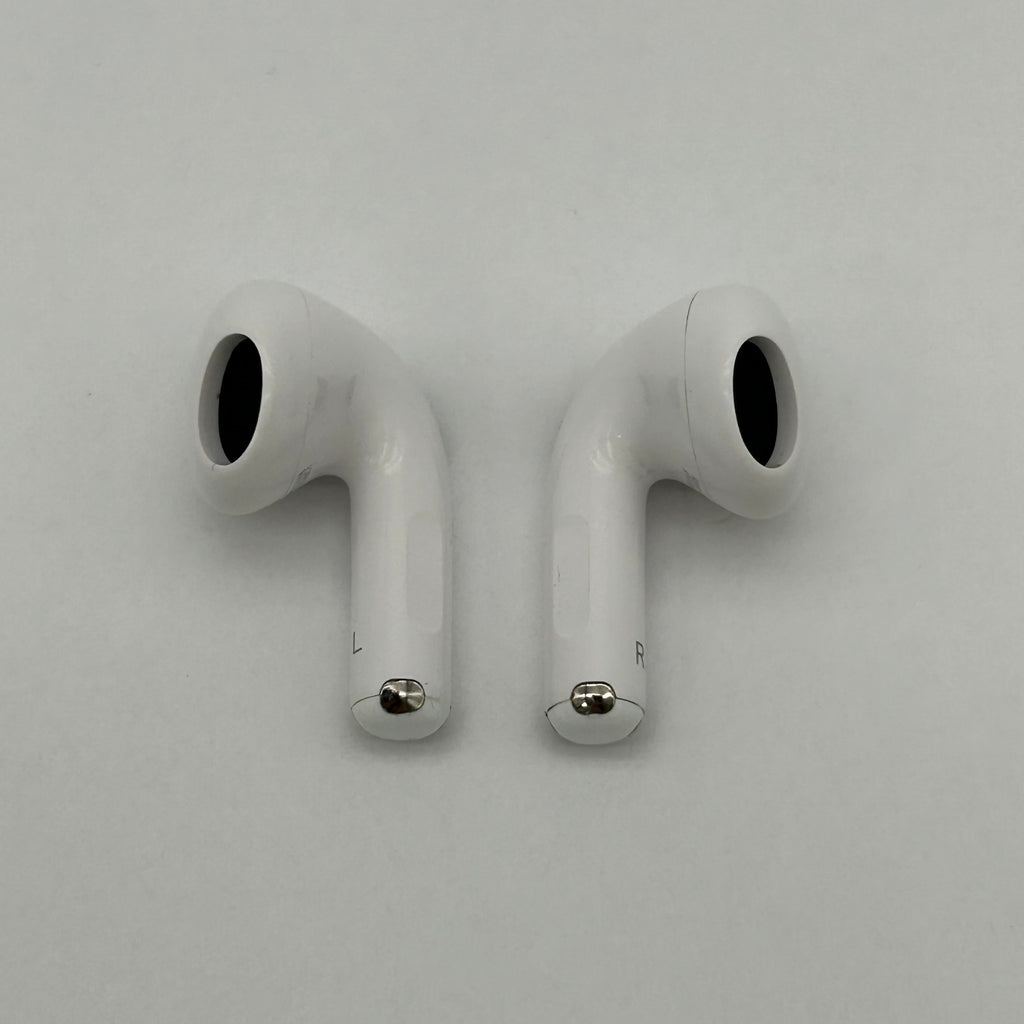Apple Airpods A3058 with ANC 4th Generation with Charging Case Good Condition - Used