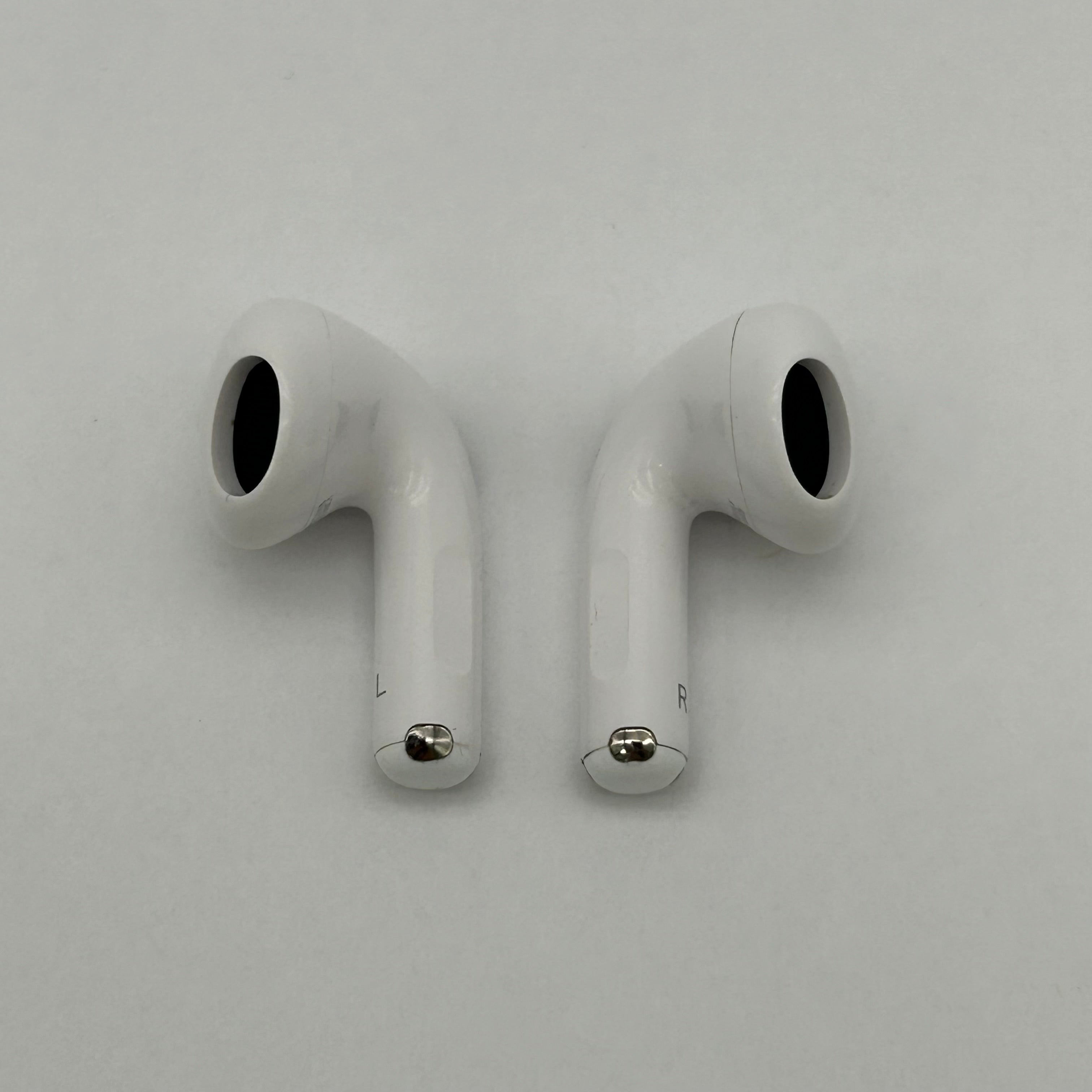 Apple Airpods A3058 with ANC 4th Generation with Charging Case Good Condition - Used