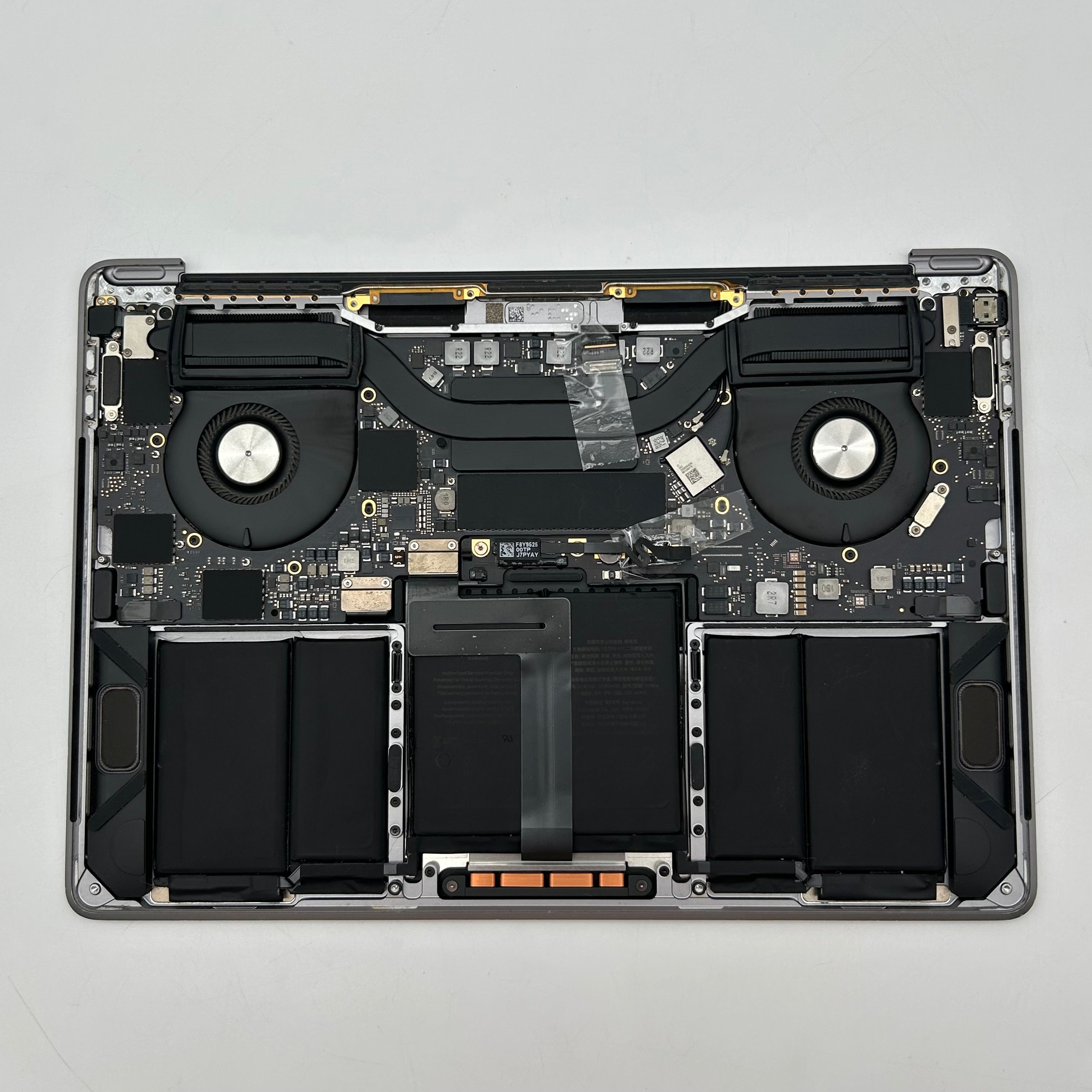 Apple MacBook Pro 13" A1989 i5 2.4GHz 8GB 256GB Logic Board Space Gray