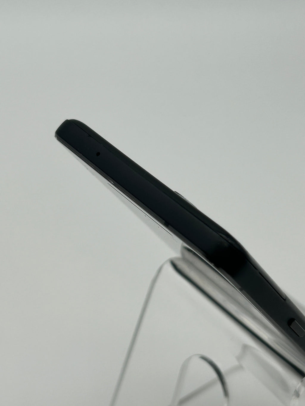 Google Pixel 2 5.0” 64GB Black Unlocked Phone - Used