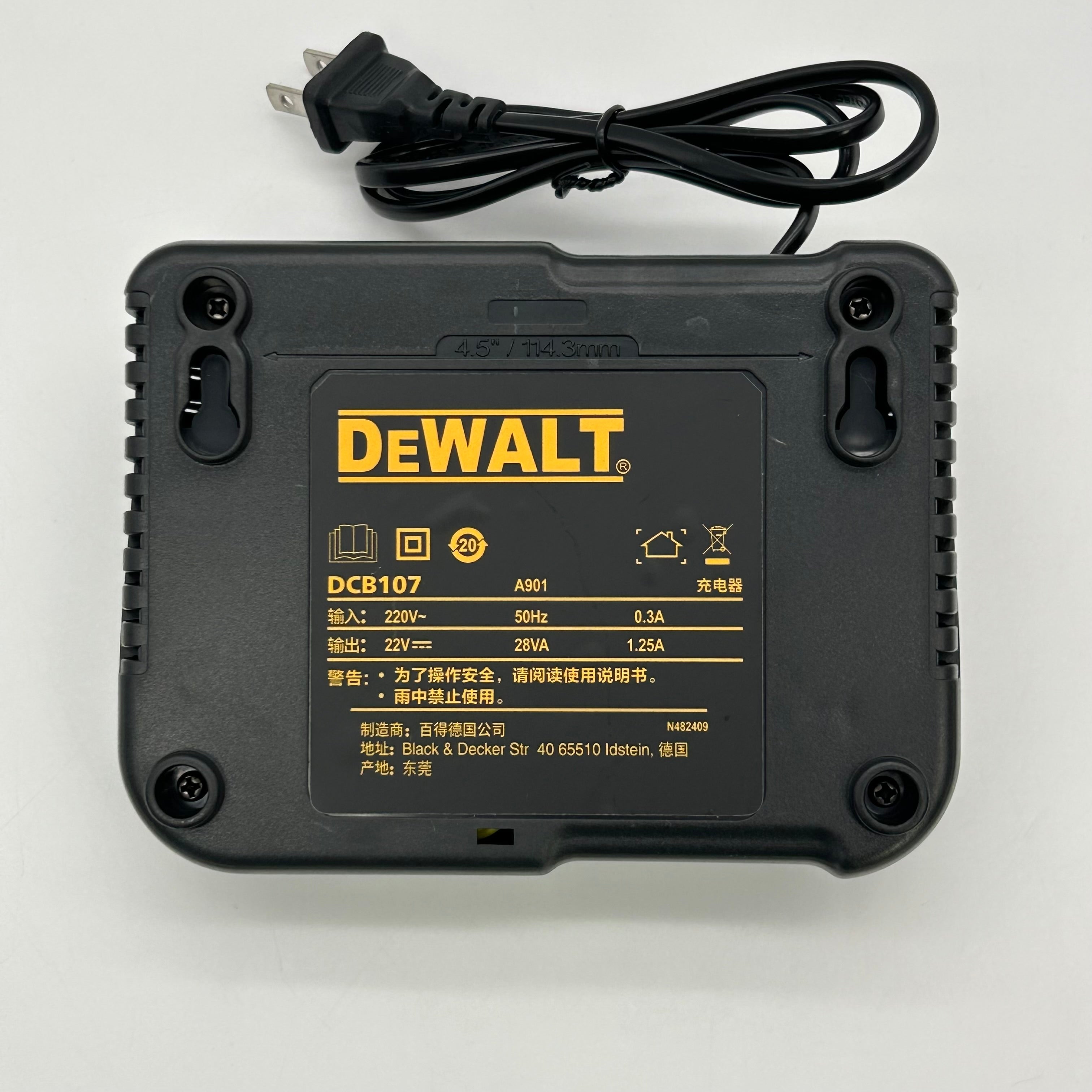 DeWALT DW089LG 12V 3x360 Green Line Laser Level Kit w/ Battery &amp; Charger