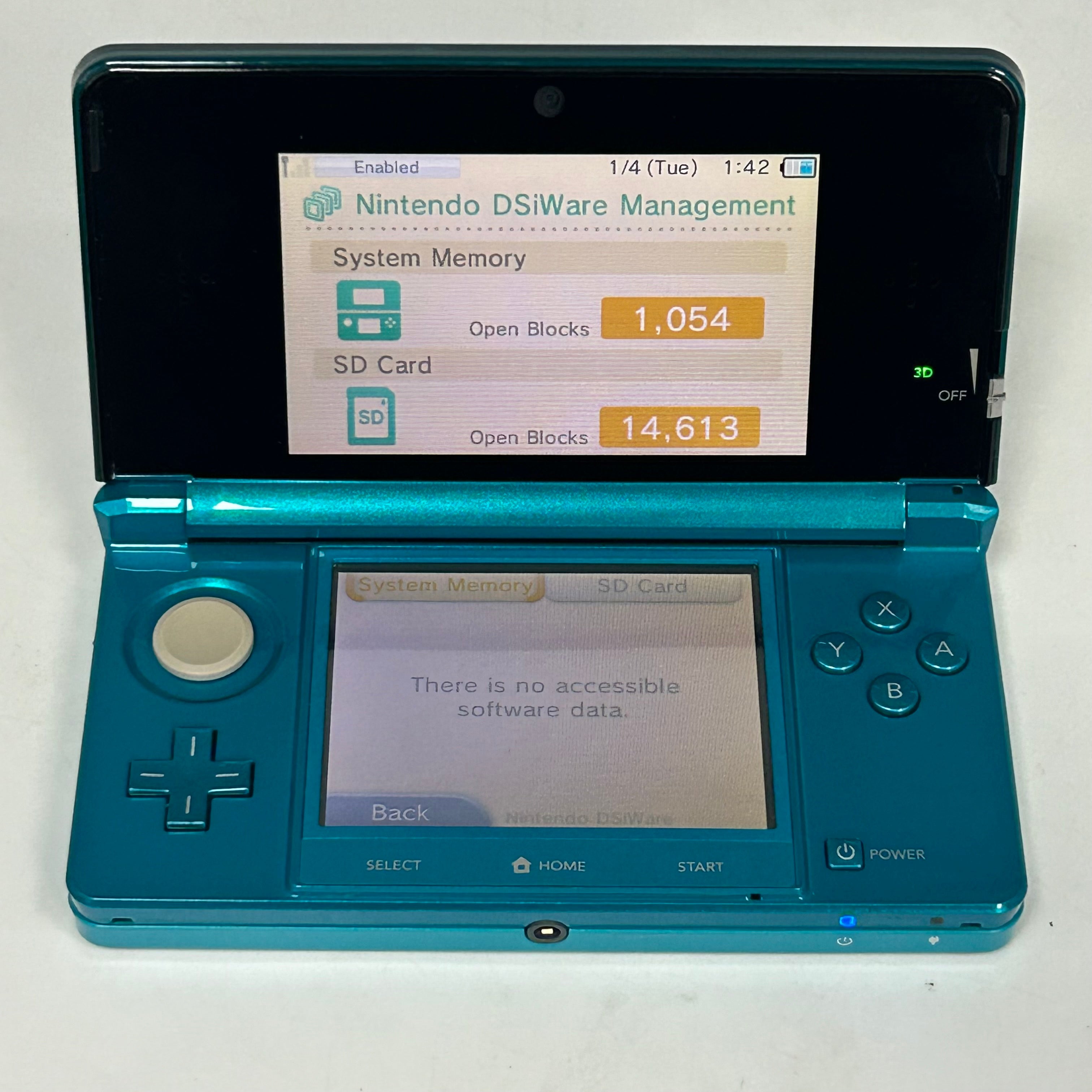 Nintendo 3DS (CTR-001) 2011 Aqua Blue w/ 2GB SD Card, Stylus, Cable, and a Game