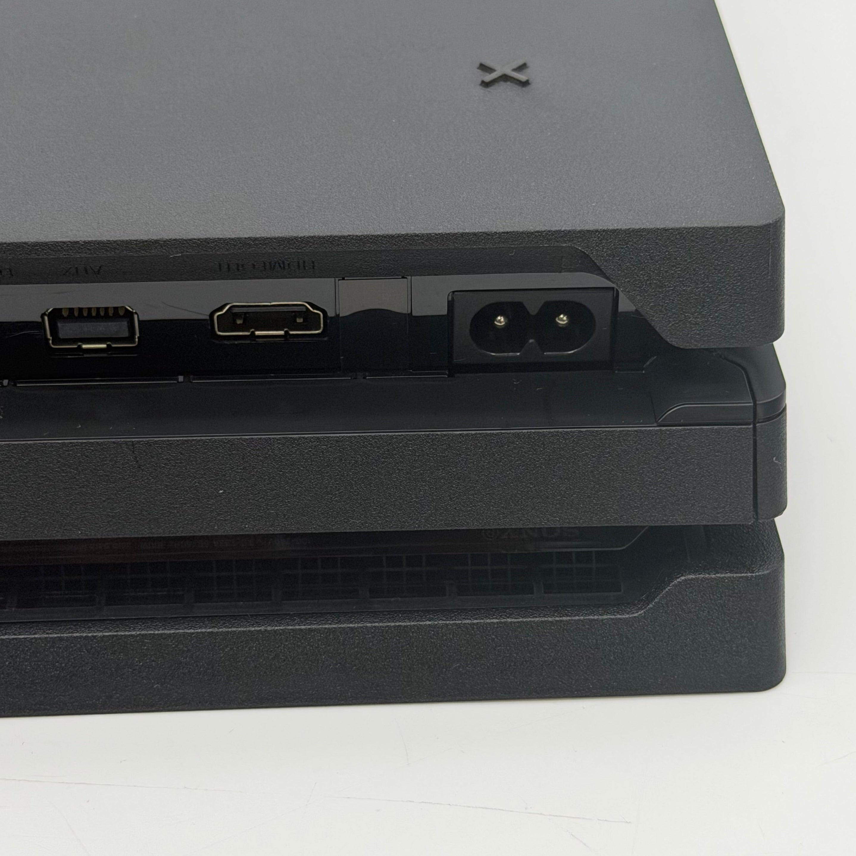 Sony PlayStation 4 Pro CUH-7215B 1TB Black Console Tested