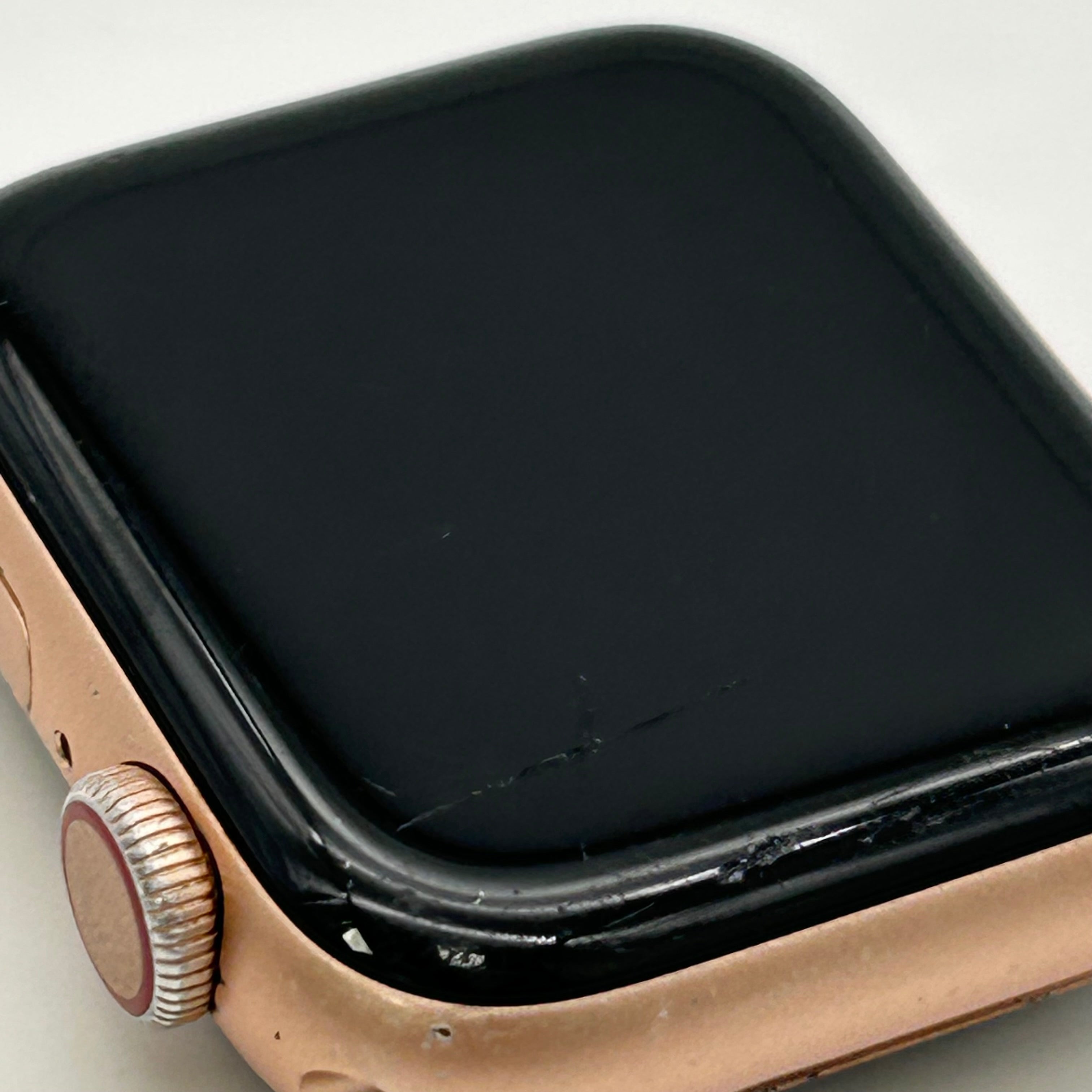 Unlocked Apple Watch Series 5 40MM Rose Gold Aluminum A2094 Face Only