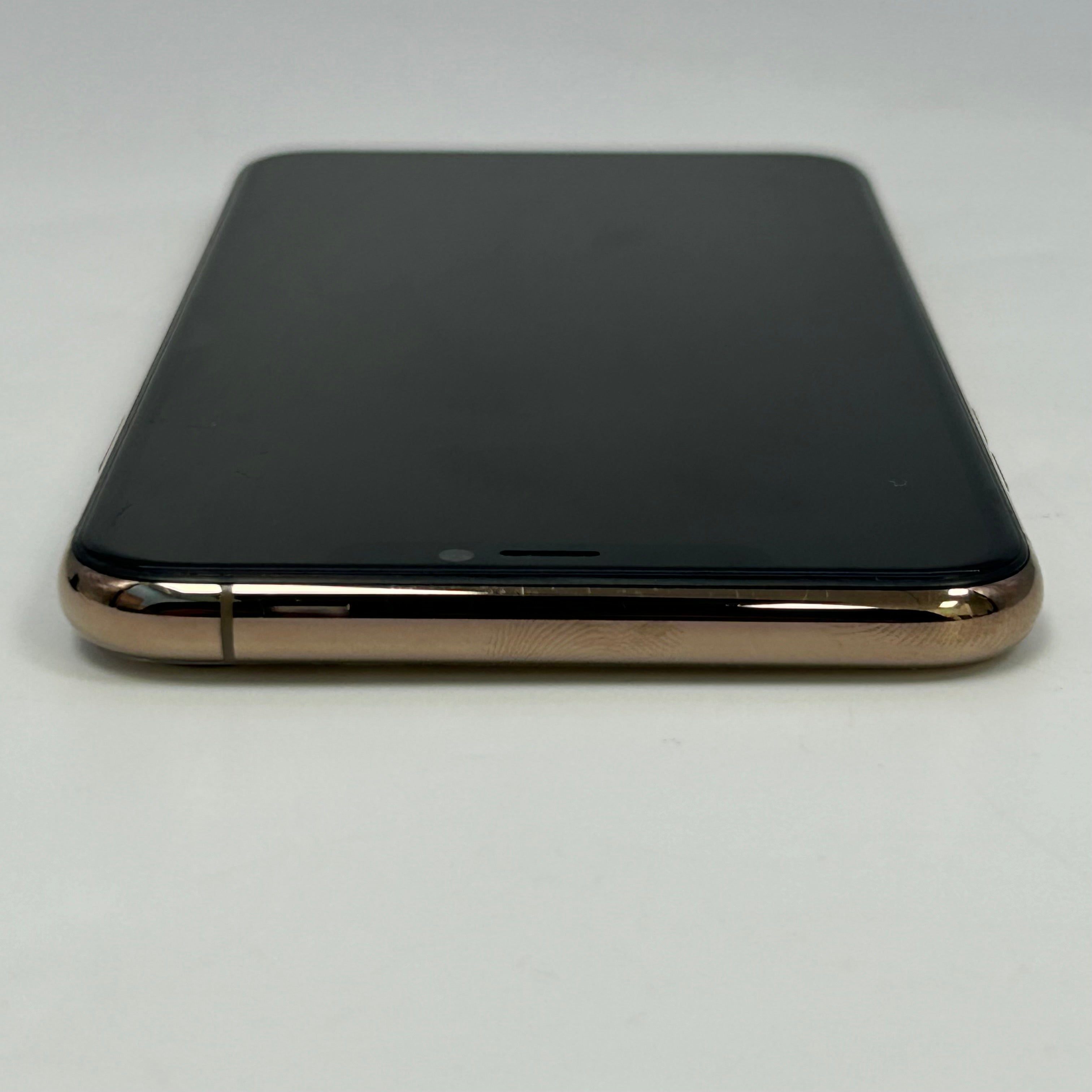 Apple iPhone 11 Pro Max A2161 Unlocked 64GB Gold 83% BH