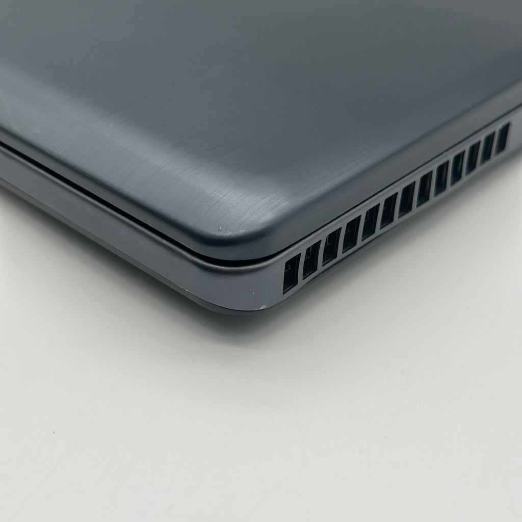MSI MS-1773 17" laptop |Core i7| 16GB RAM| w/ Charger - AS IS