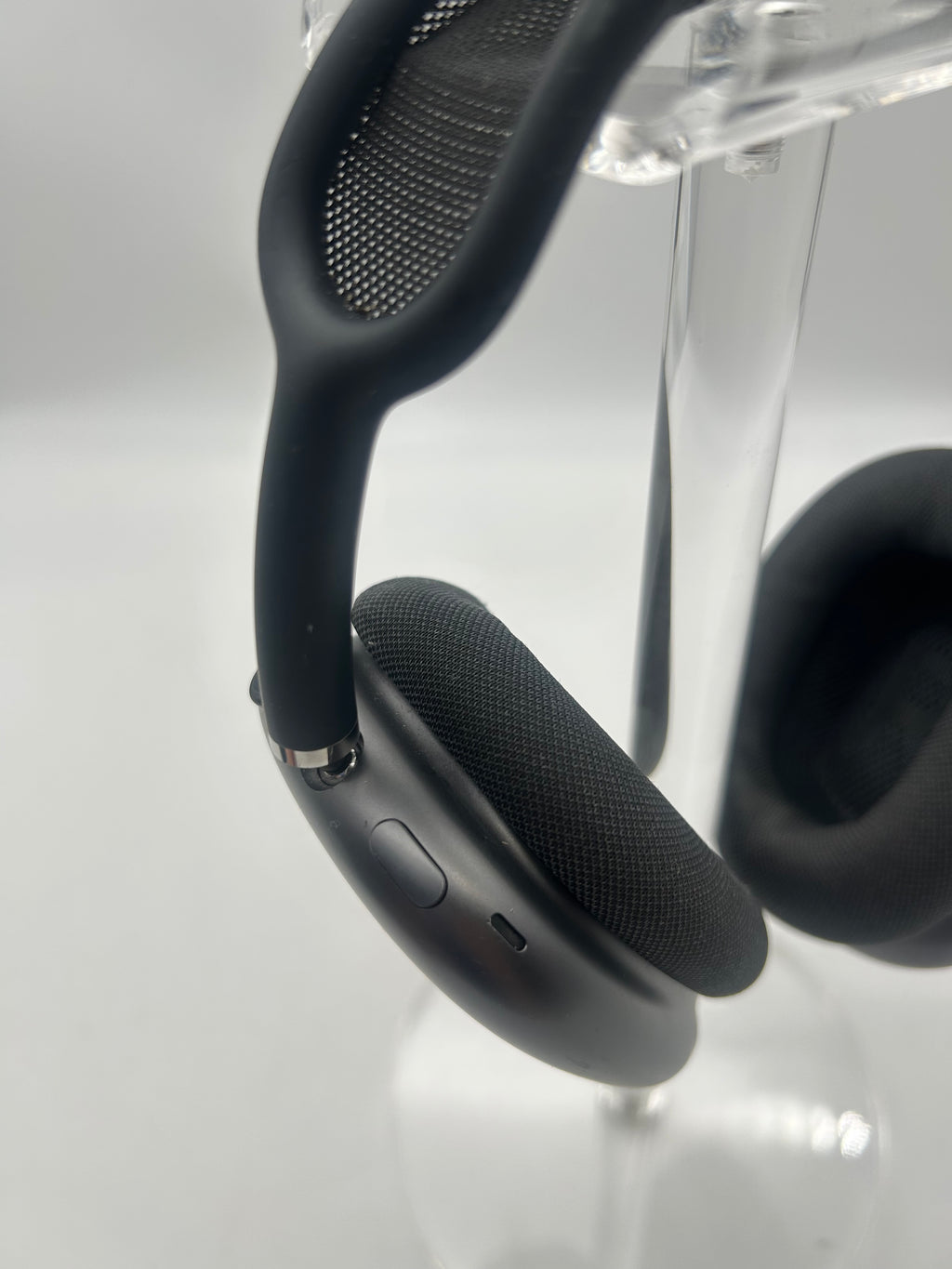 Apple AirPods Max A2096 (Lightning) 2020 Wireless Headphones - Black