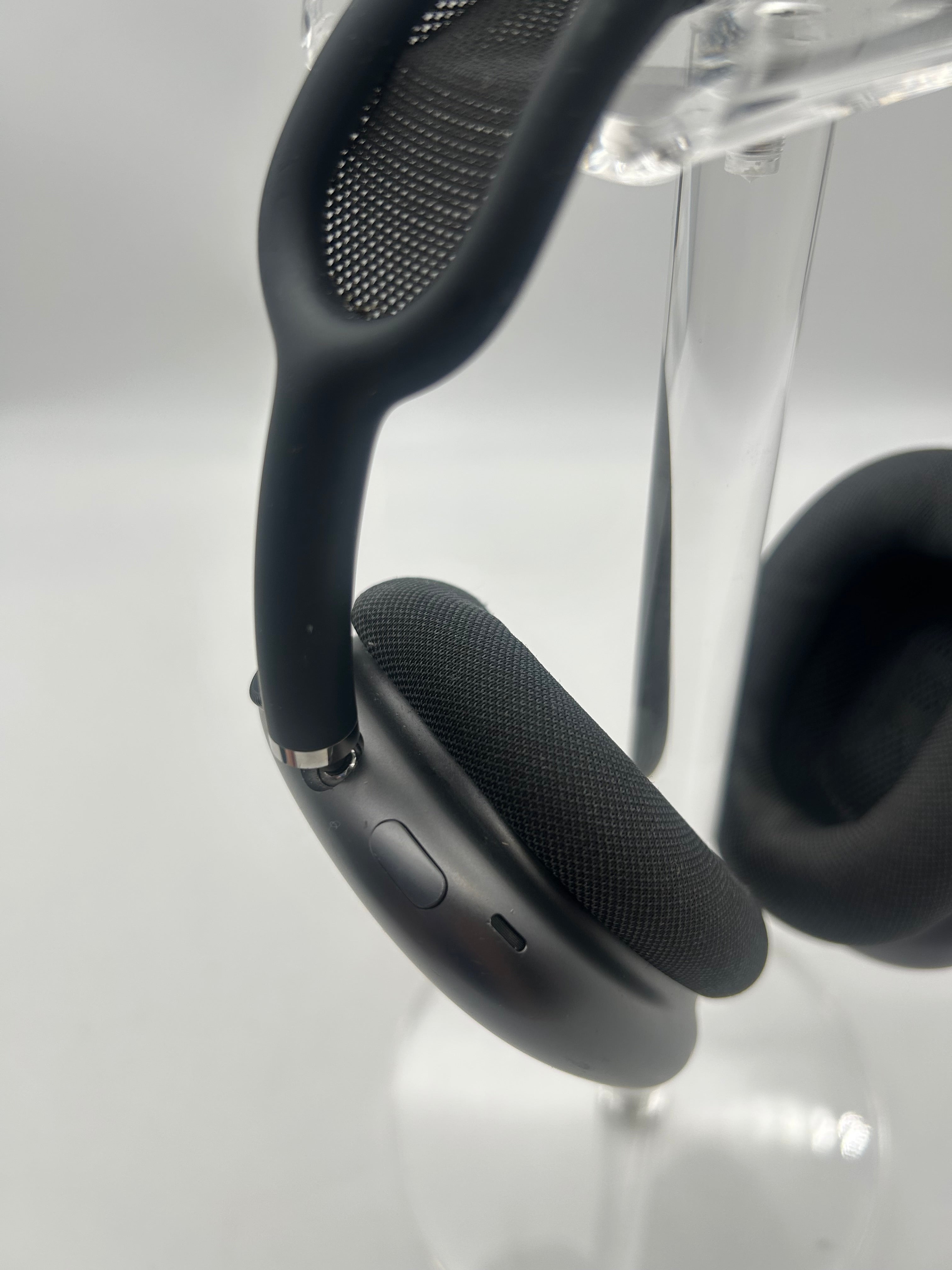 Apple AirPods Max A2096 (Lightning) 2020 Wireless Headphones - Black