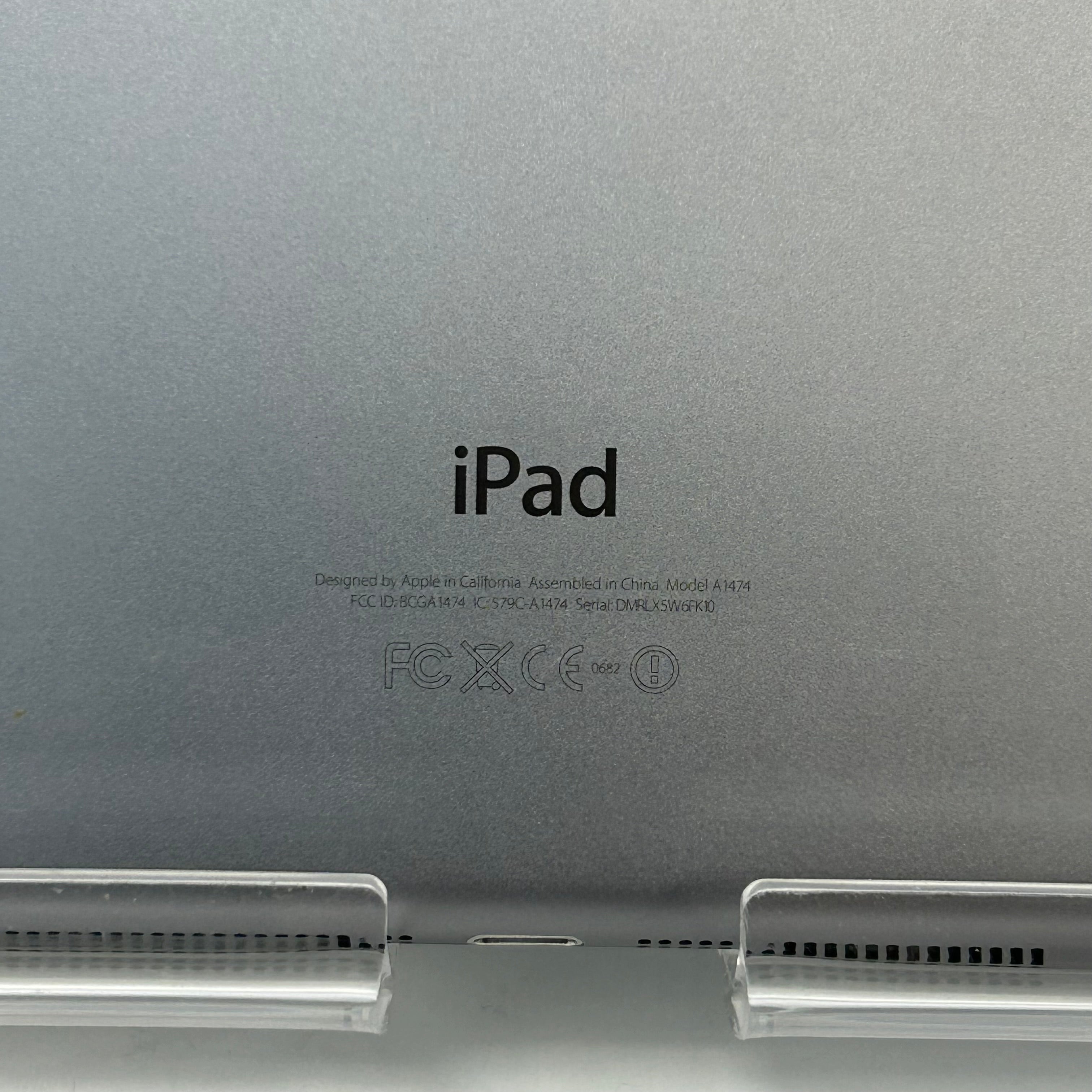 Apple iPad Air 1st Gen, 16GB, Wi-Fi, 9.7" - Silver, A1474 (MD785ZP/A)
