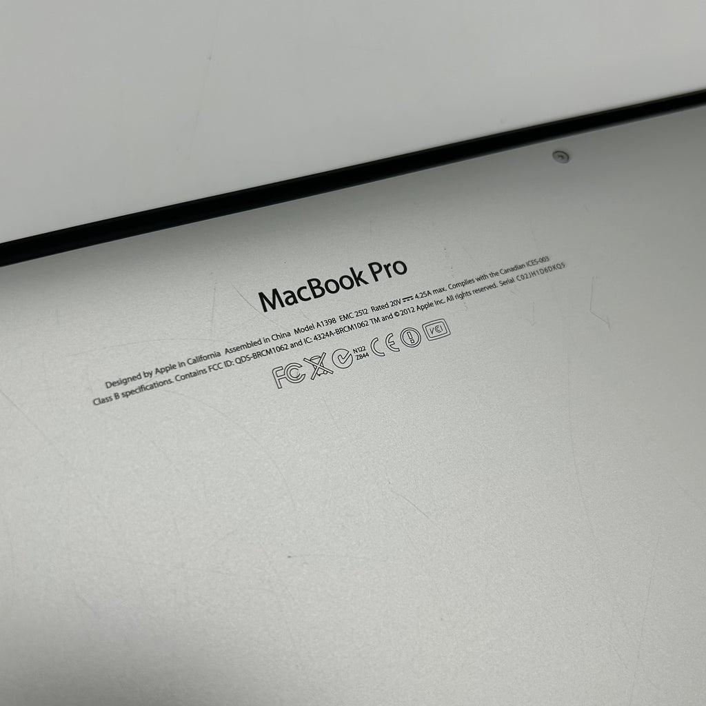Apple MacBook Pro A1398 15" Retina i7 2.6GHz 16GB RAM 500GB SSD - Service Battery