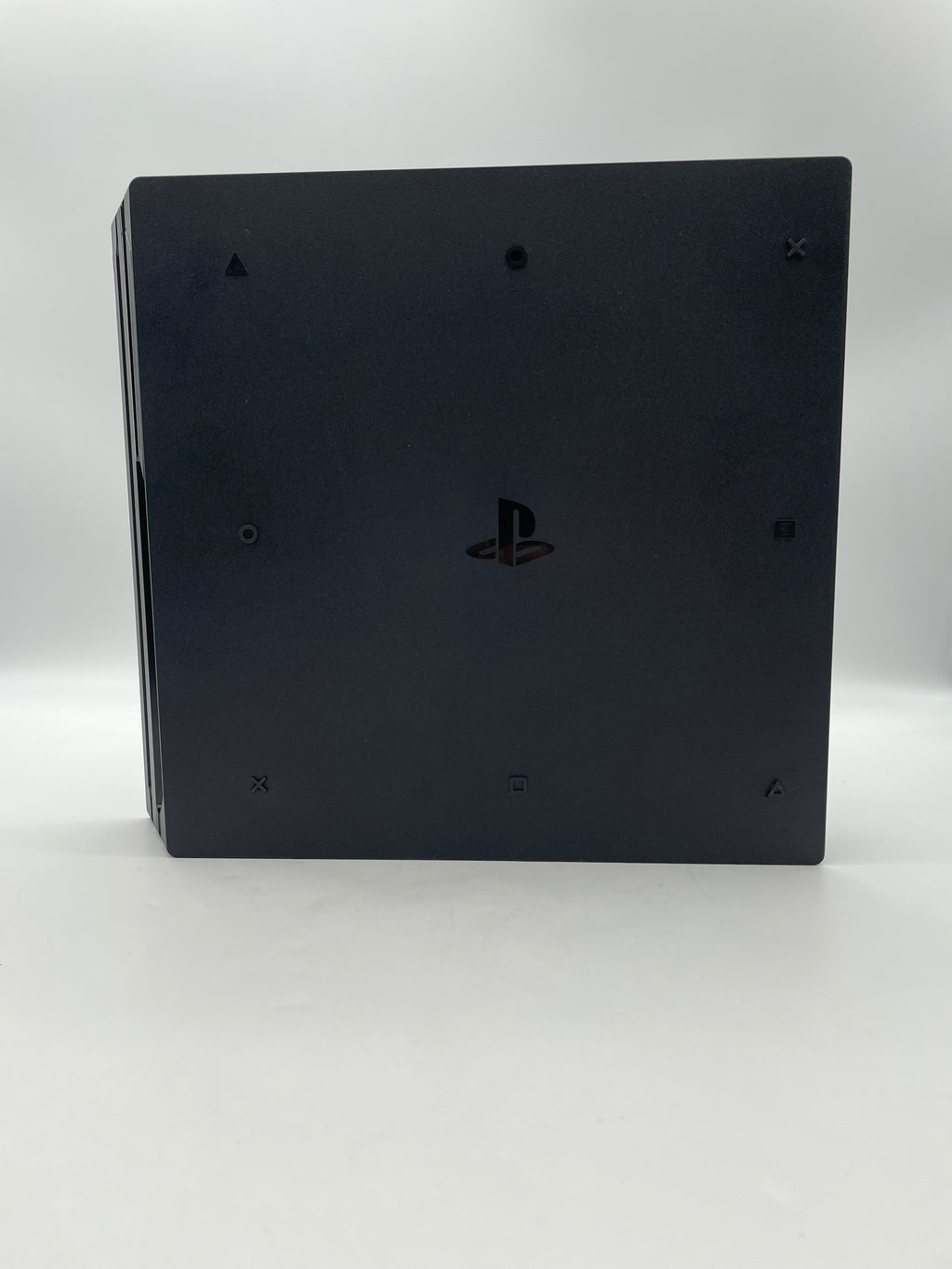 Sony PlayStation 4 Pro CUH-7215B 1TB Bundle - Tested