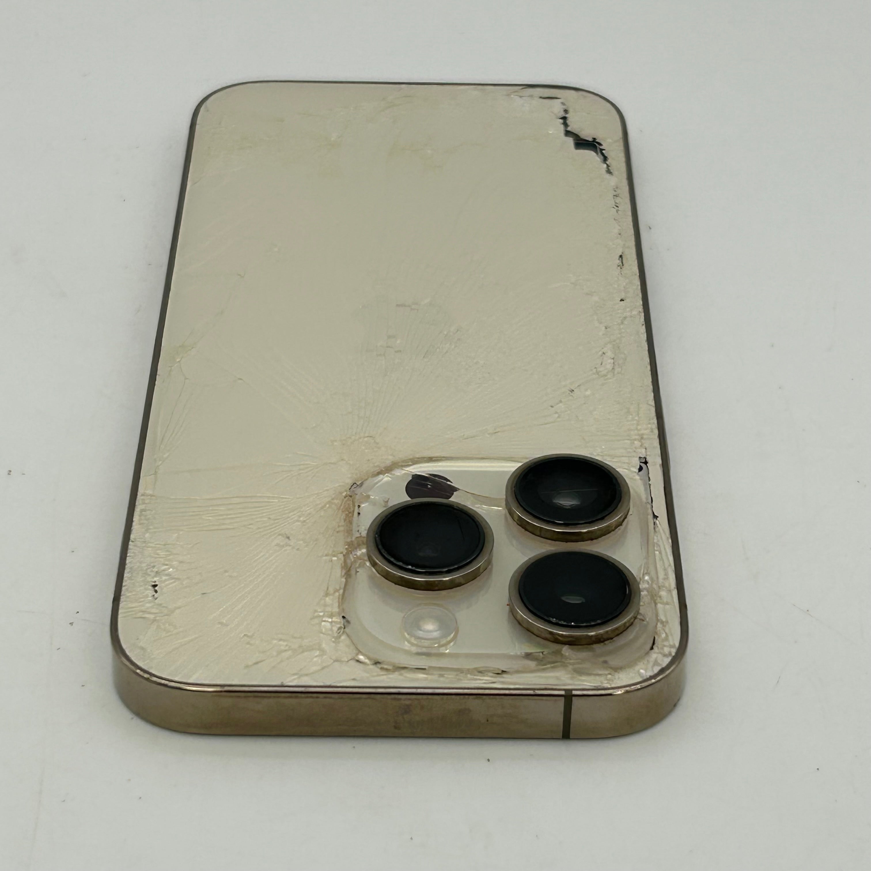 Apple iPhone 14 Pro - 128GB - Gold (Unlocked) CRACKED BACK - 77% BH