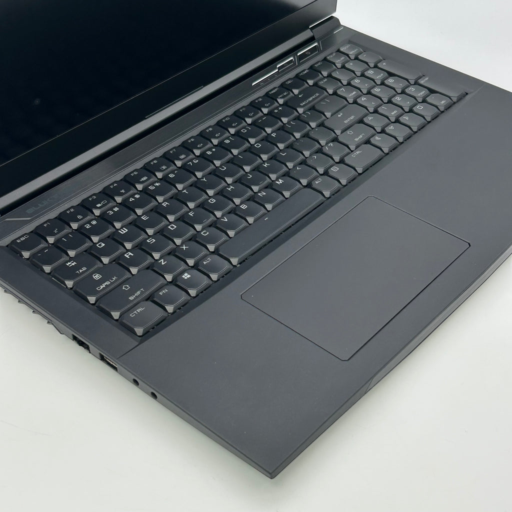 Eluktronics MECH-17 G1Rx 17.3-inch Intel Core i7-9750H 16GB 512GB SSD RTX 2070 Laptop READ