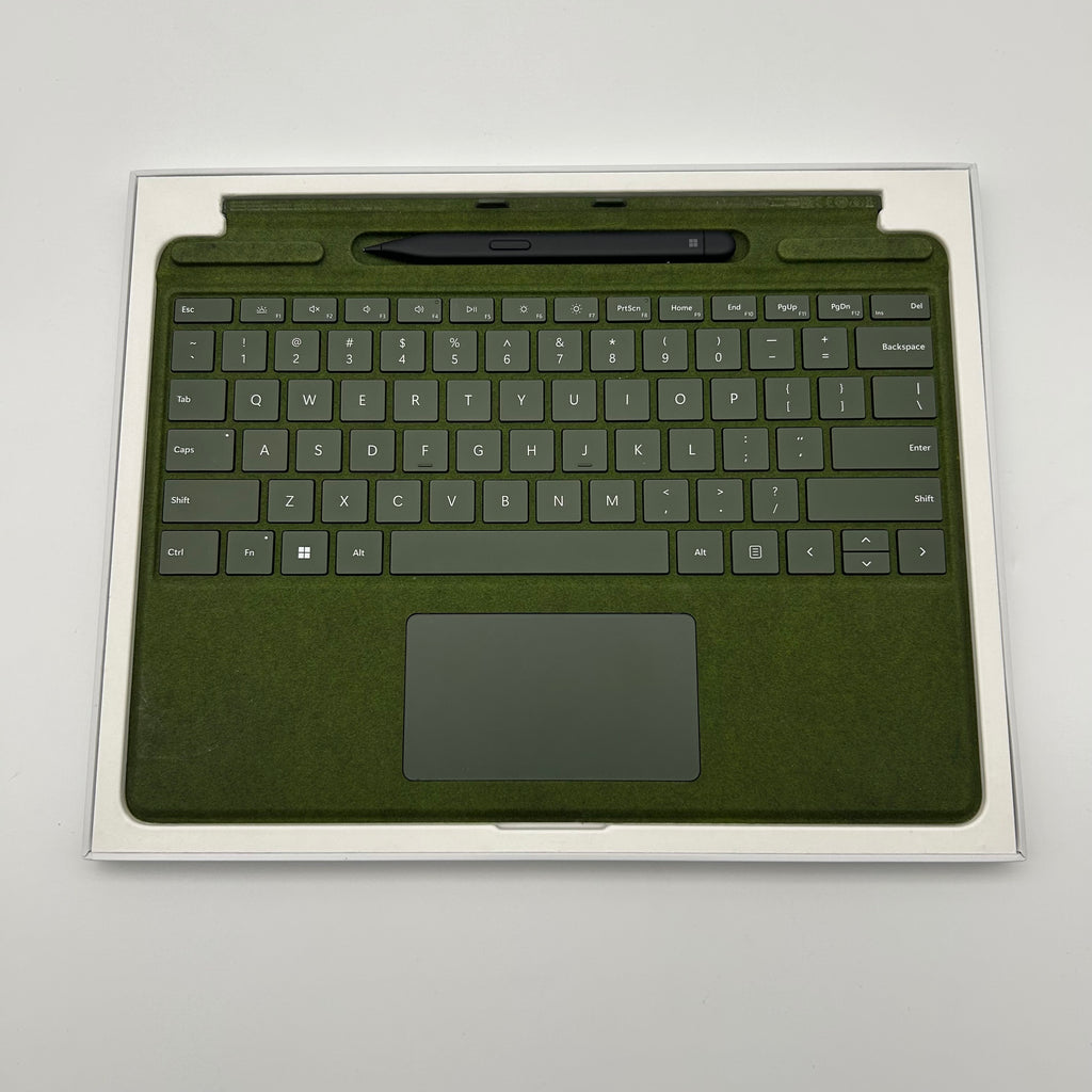 Microsoft Signature Keyboard with Slim Pen 2 Used