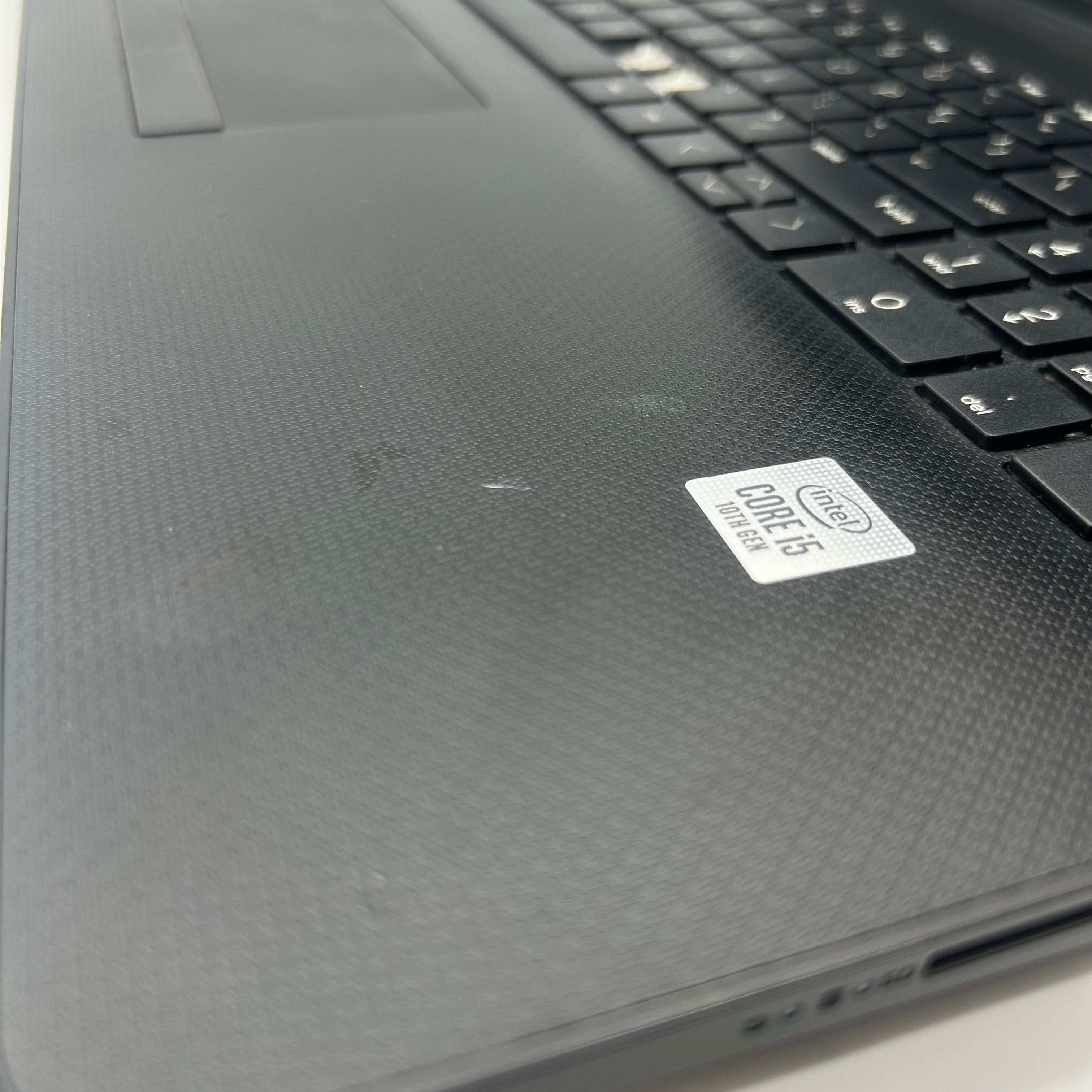 HP 17-by3613dx 17-inch Laptop Core i5 10th Gen 8GB RAM 256GB SSD - *READ*