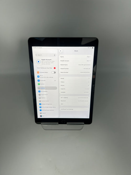 Apple iPad 8th Gen A2270 32GB Wi-Fi Space Gray