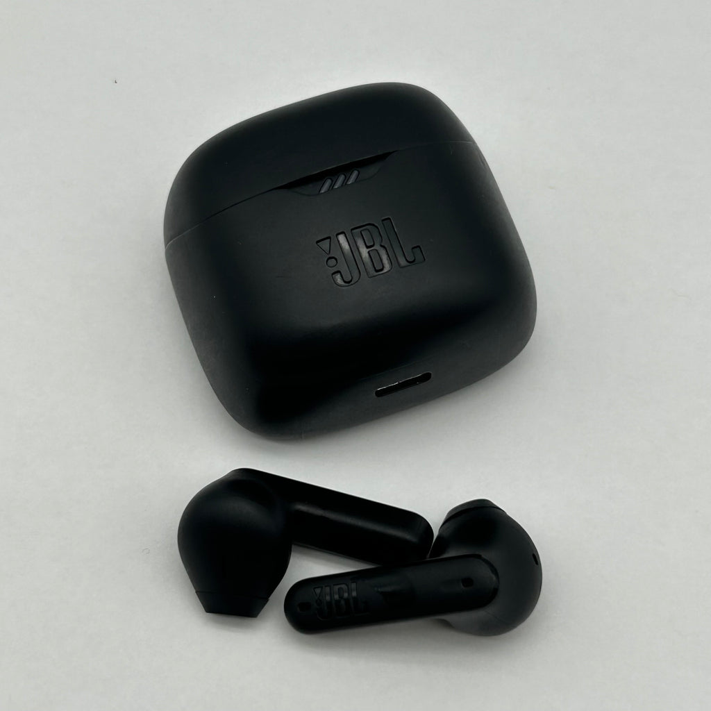 JBL Tune 125TWS USB-C True Wireless In-Ear Bluetooth Earbuds - Used