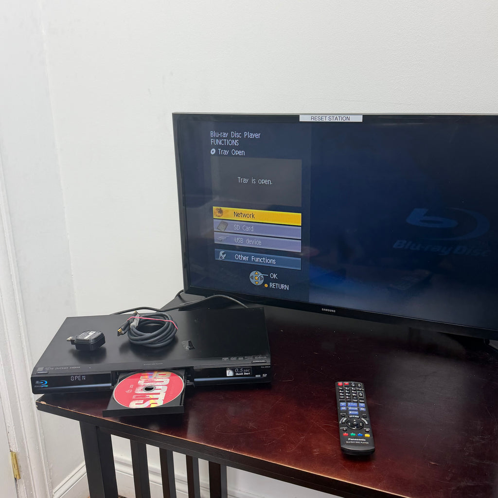 Panasonic Blu-Ray Disc Player DMP-BD85 w/ remote & wireless adapter - Tested