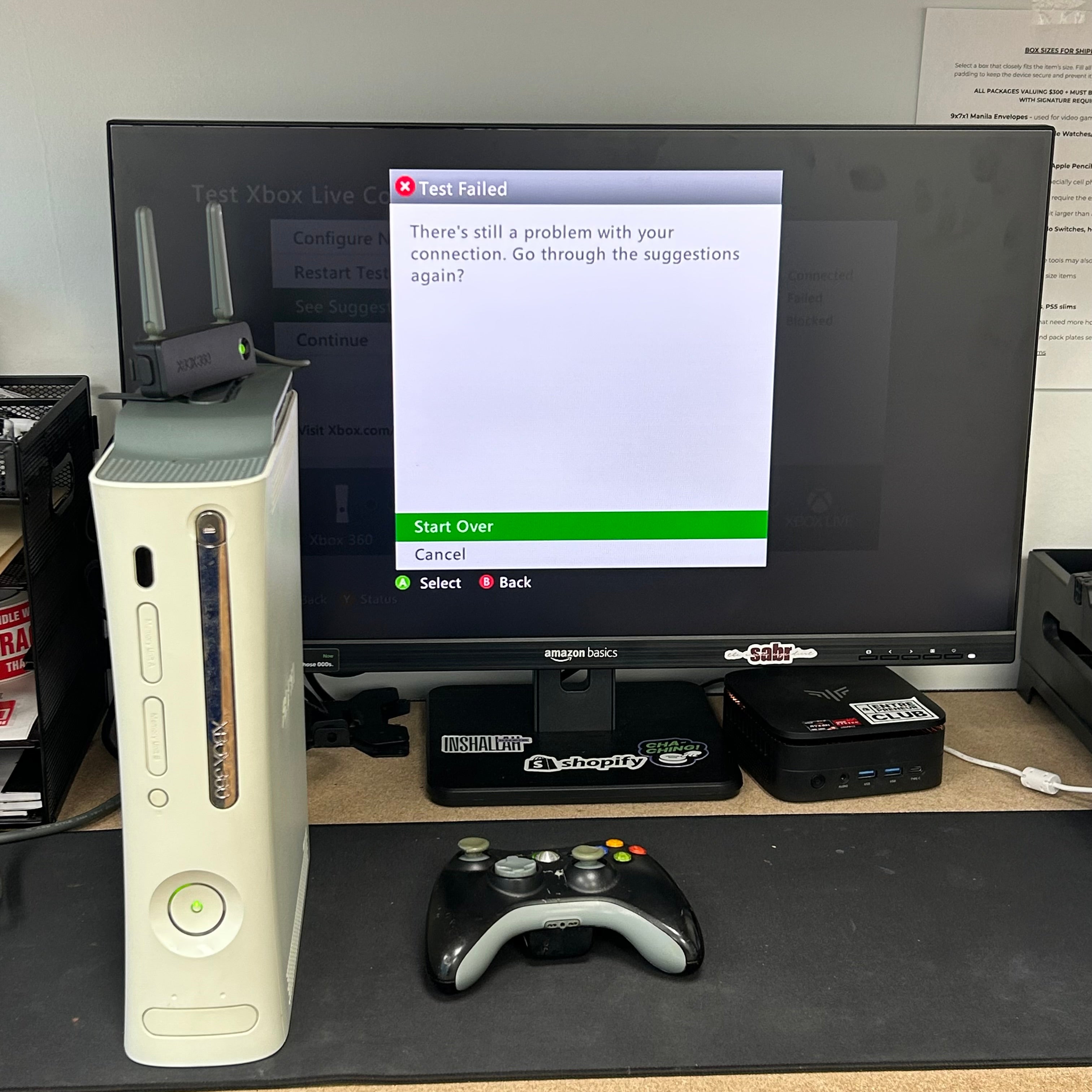 Microsoft Xbox 360 Console Bundle White 20GB Bundle - FOR PARTS/REPAIRS