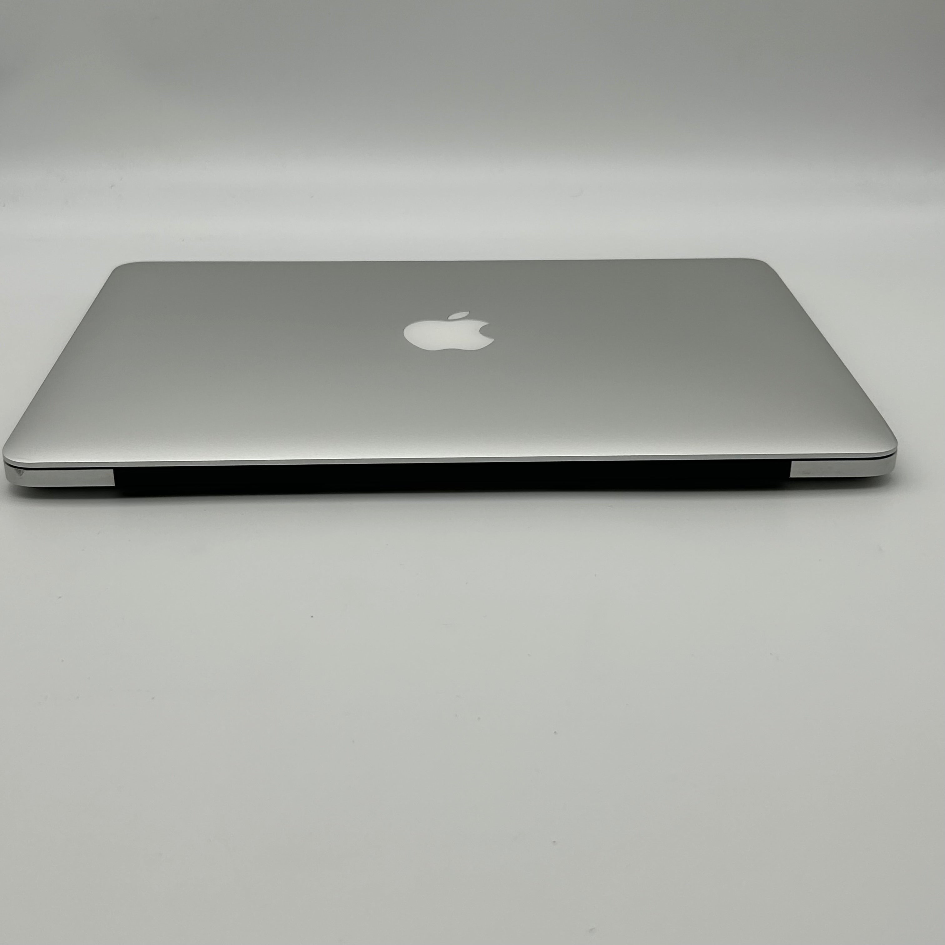 Apple MacBook Pro 13-inch A1502 8GB RAM 256GB SSD Silver - Used
