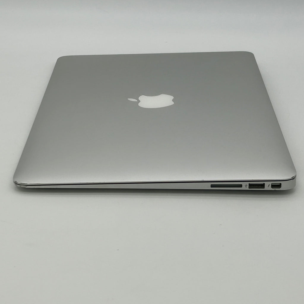 Apple MacBook Air 13 A1466 | 1.8GHz i5 | 8GB | 128GB | Only 31 Battery Cycles