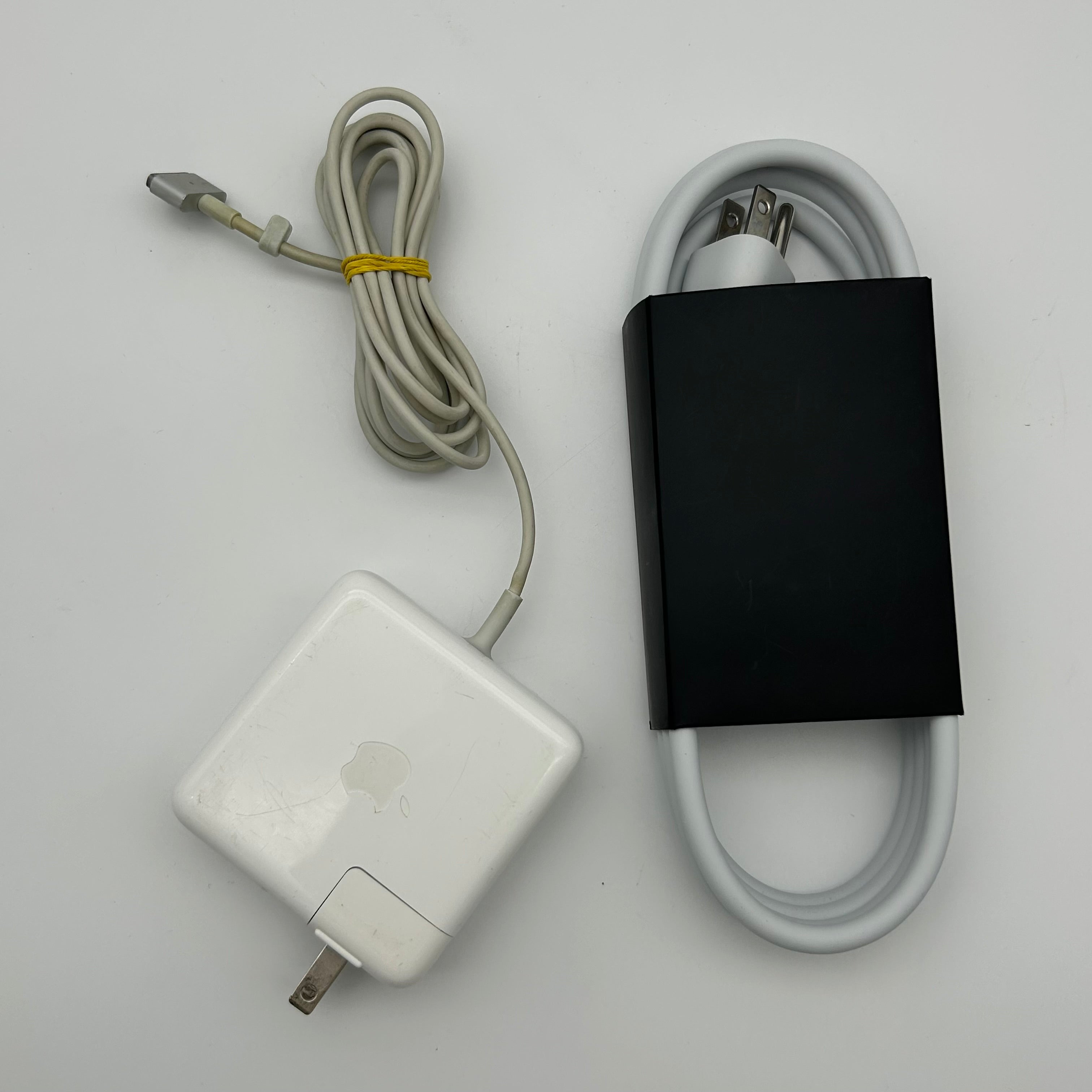 Apple MacBook Pro 13-inch A1502 8GB RAM 256GB SSD Silver - Used
