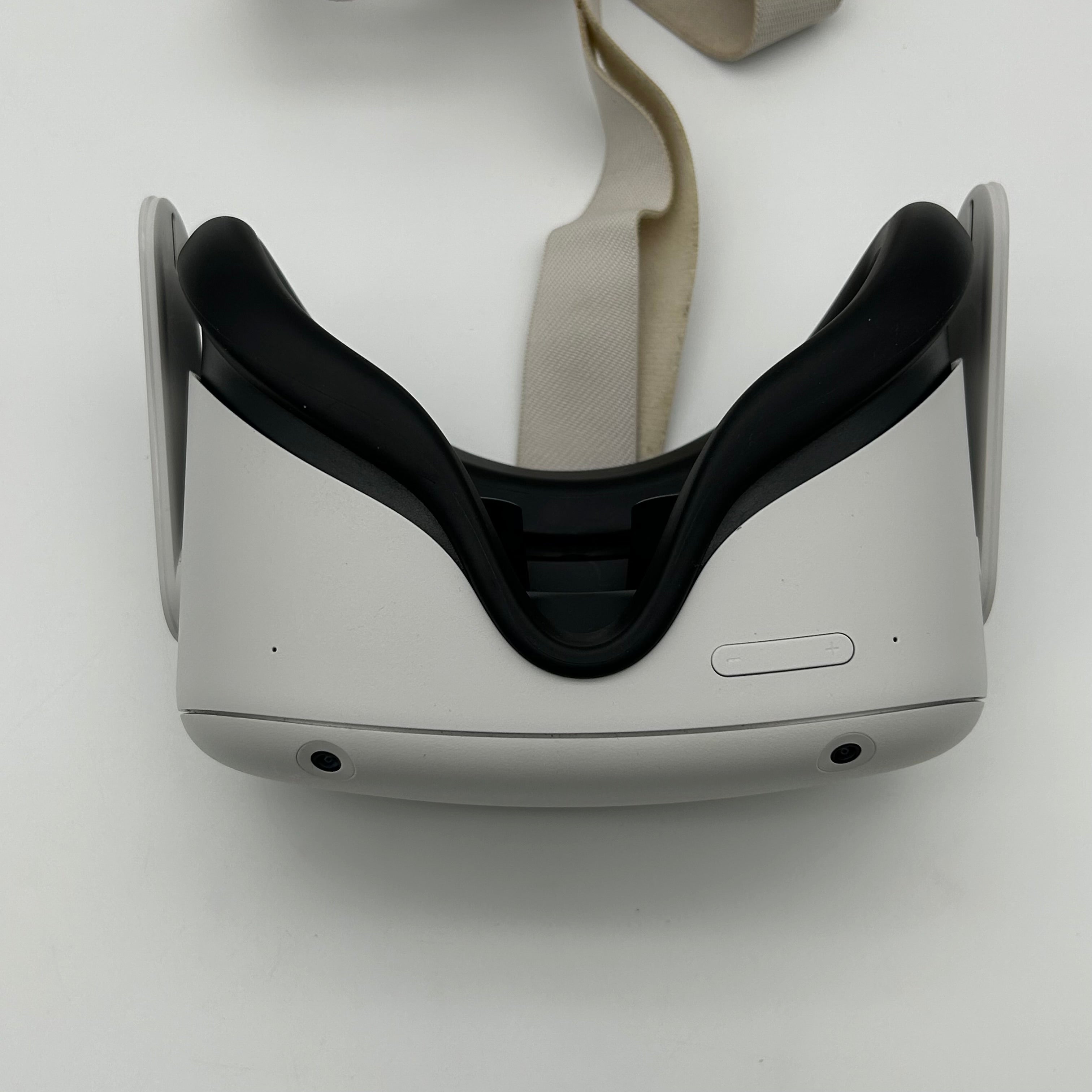 Meta Oculus Quest 2 128GB VR Headset with Two Controllers Fully Functional - Used