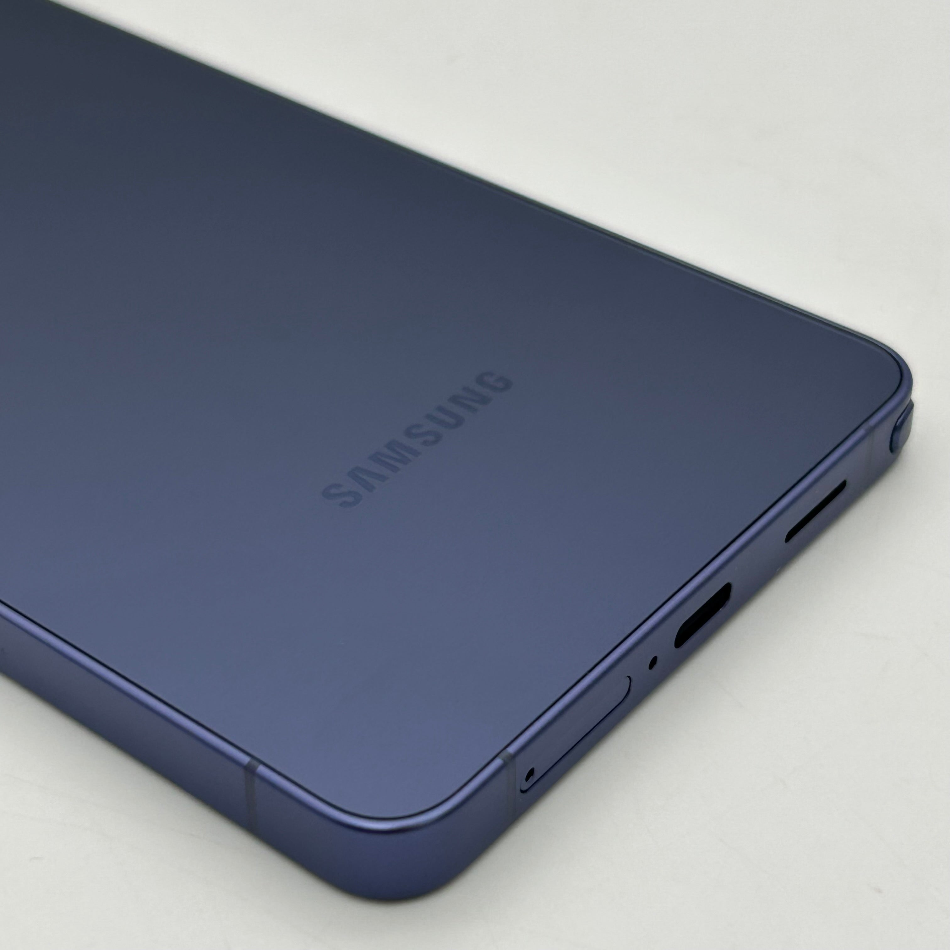 Factory Unlocked Samsung Galaxy S26 Ultra 12GB RAM 256GB SM-S948U1 Cobalt Violet