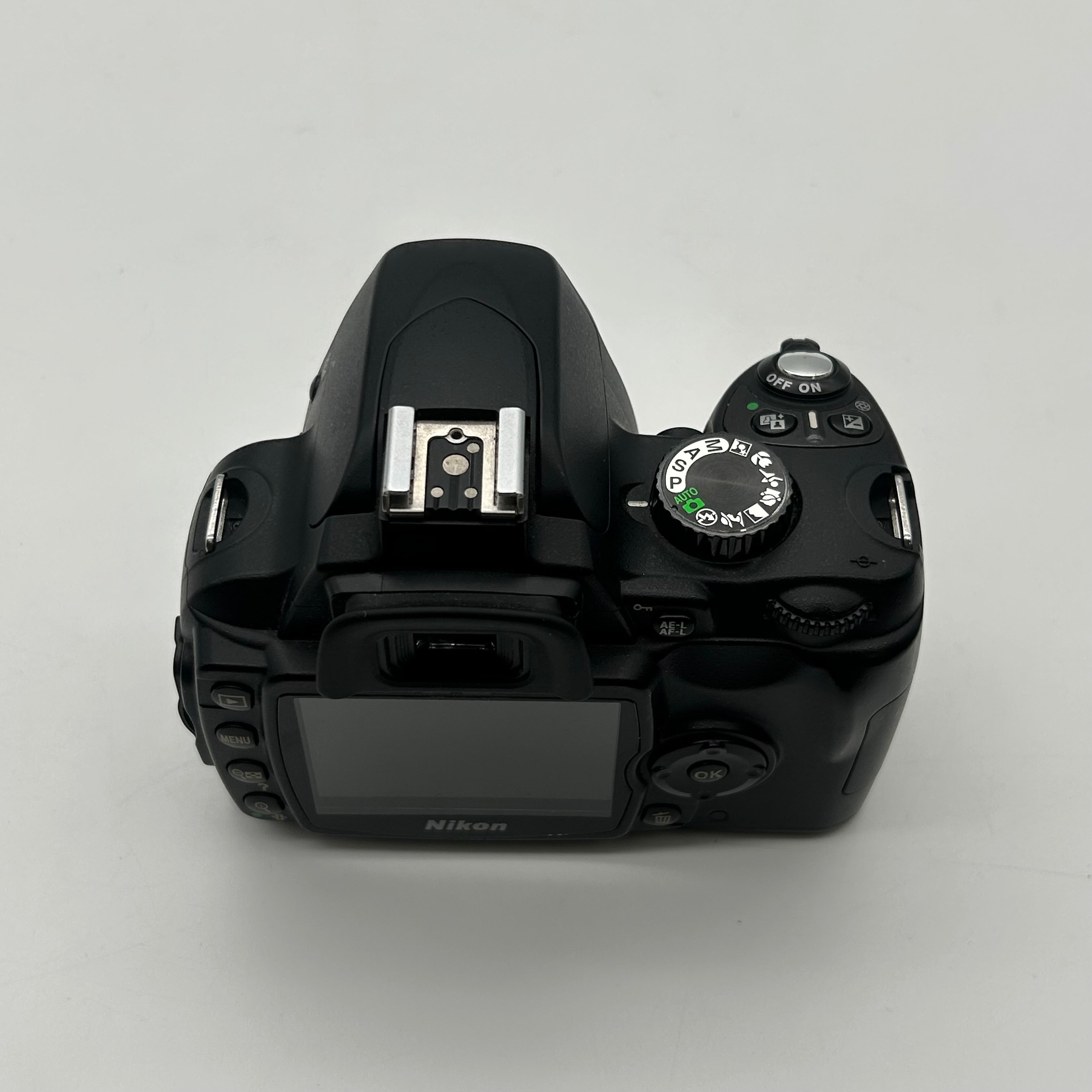 Nikon D60 Digital SLR Camera (Body Only)