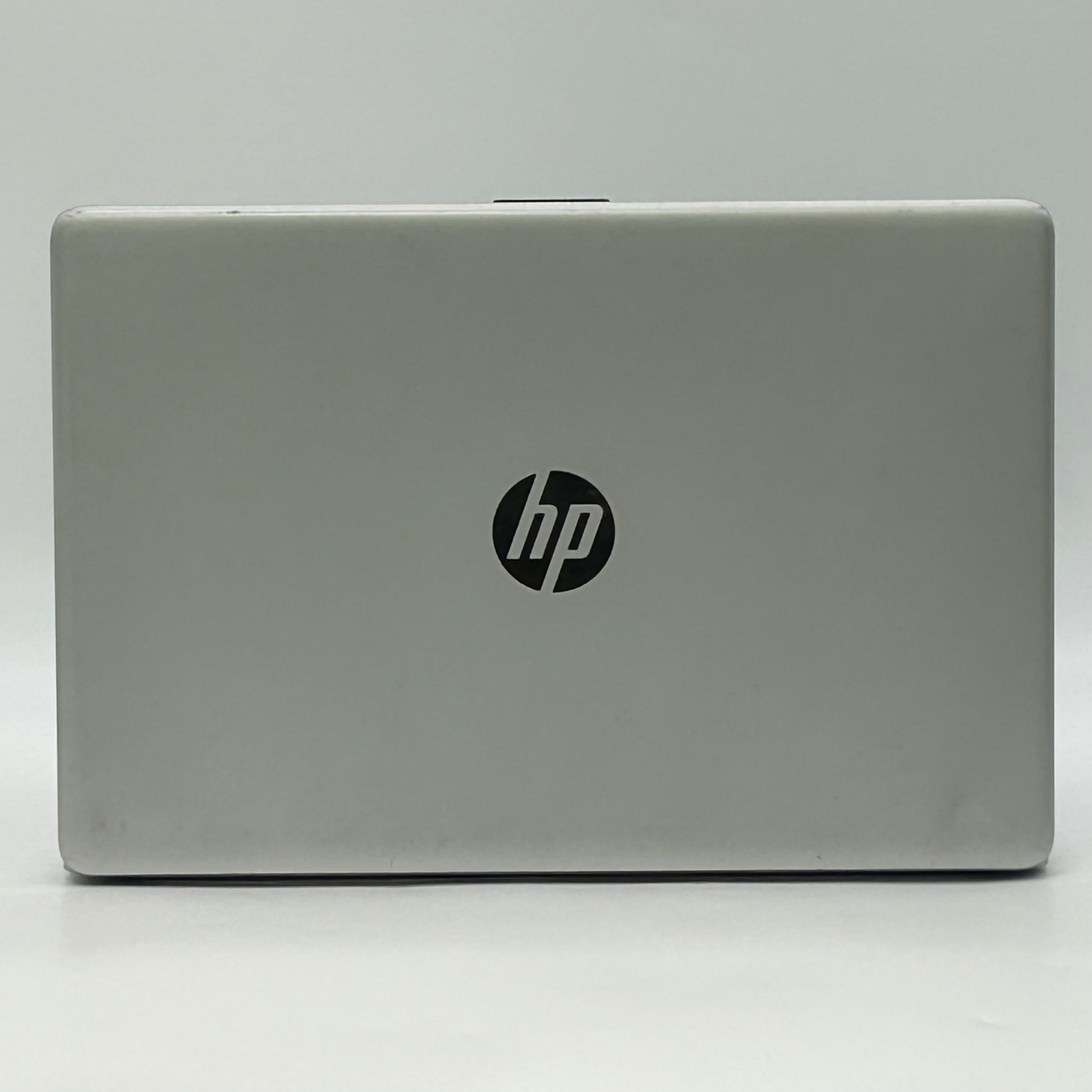 HP 15-ef1013dx 15.6-inch Laptop Ryzen 7 4700U 16GB RAM 512GB SSD Windows 11 Pro Silver