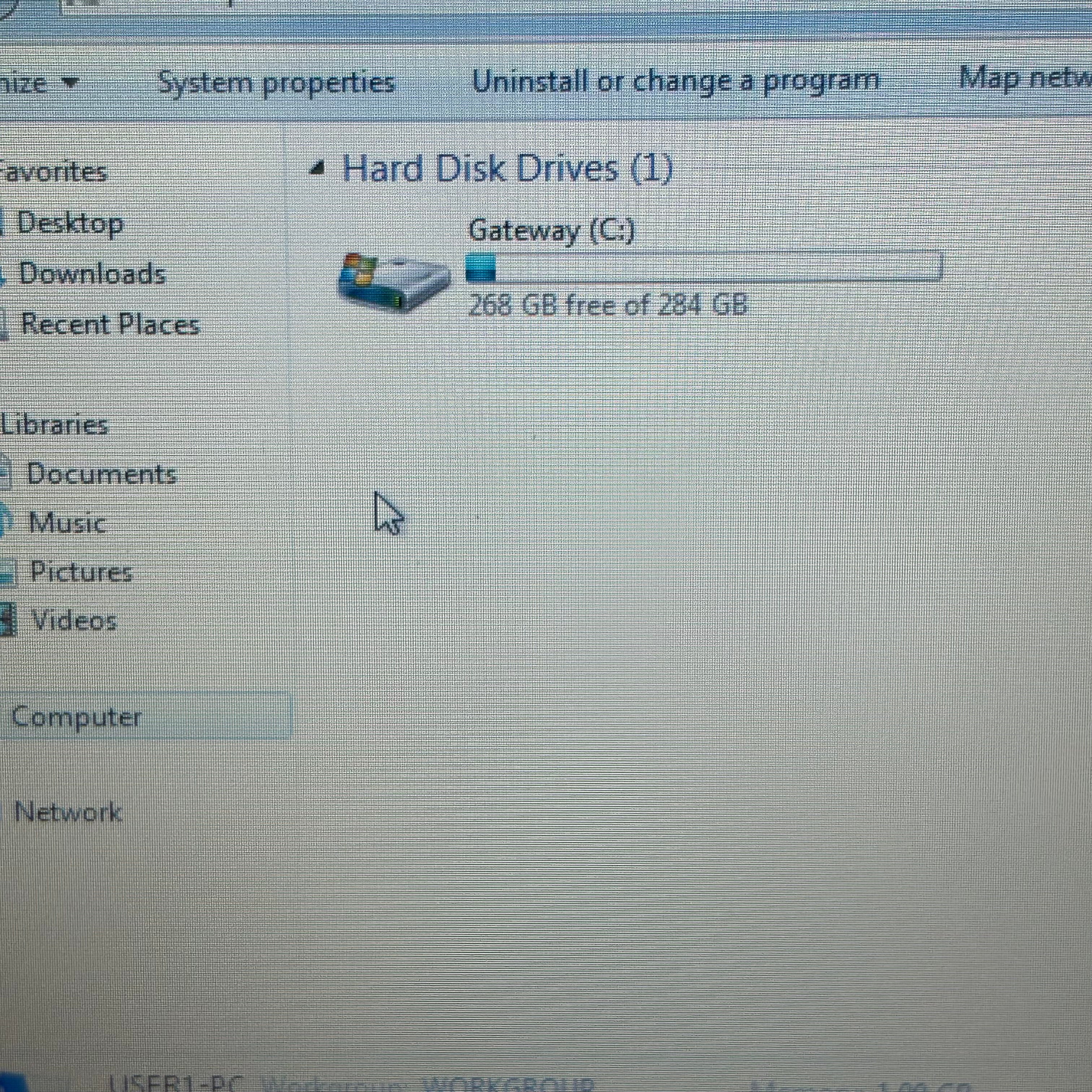 Gateway ZE7 Laptop Intel Atom 1GB RAM 320GB - *READ*