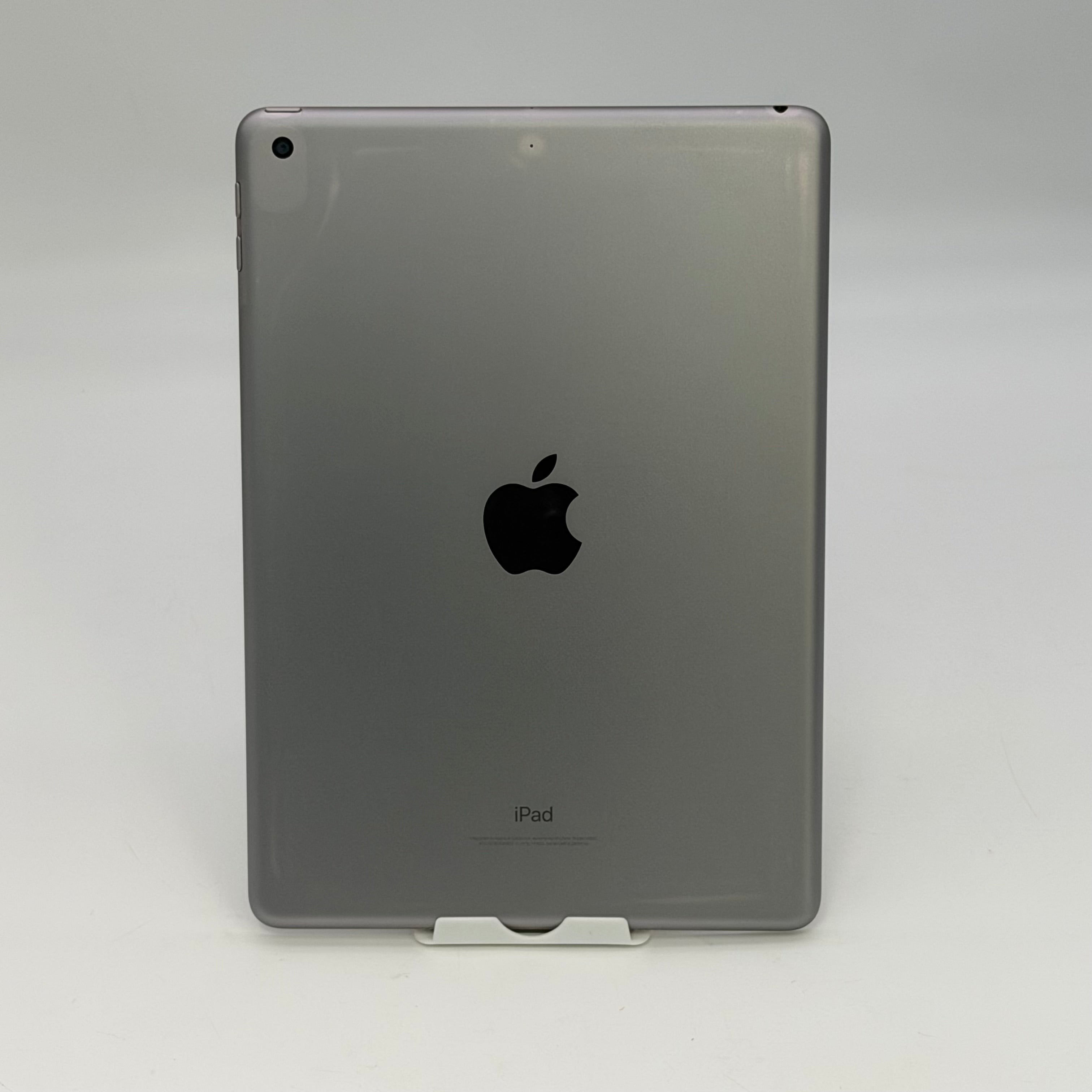 Apple iPad 5th Gen. A1822 32GB Black/Space Gray 9.7" Touchscreen Wi-Fi Tablet