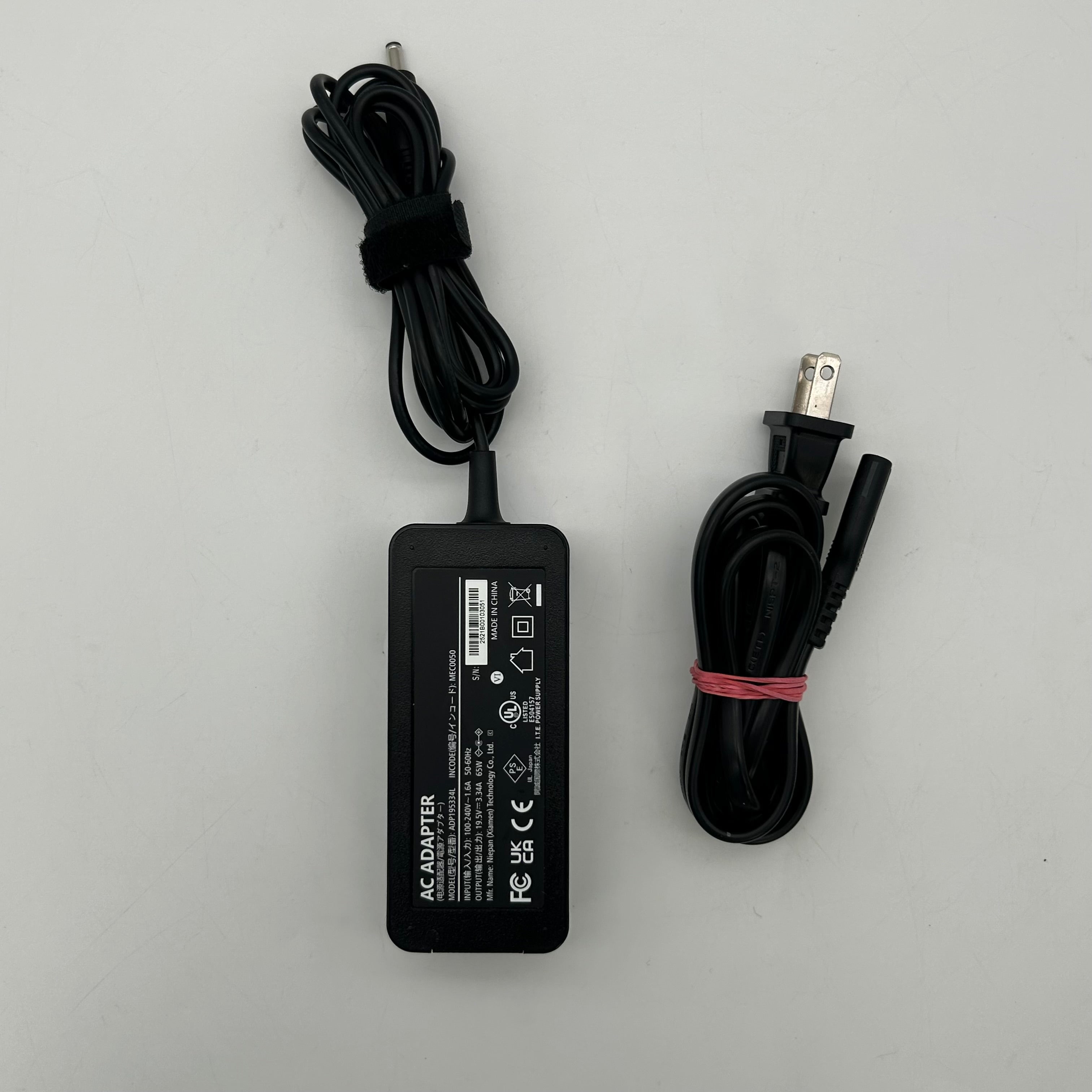 Dell Latitude 3420 14-inch Intel Core i5-1145G7 8GB RAM 256GB NVMe SSD Black