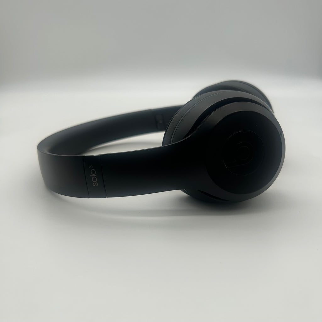 Beats by Dr. Dre Solo 3 Wireless On Ear Headphones Matte Black MX432LL/A