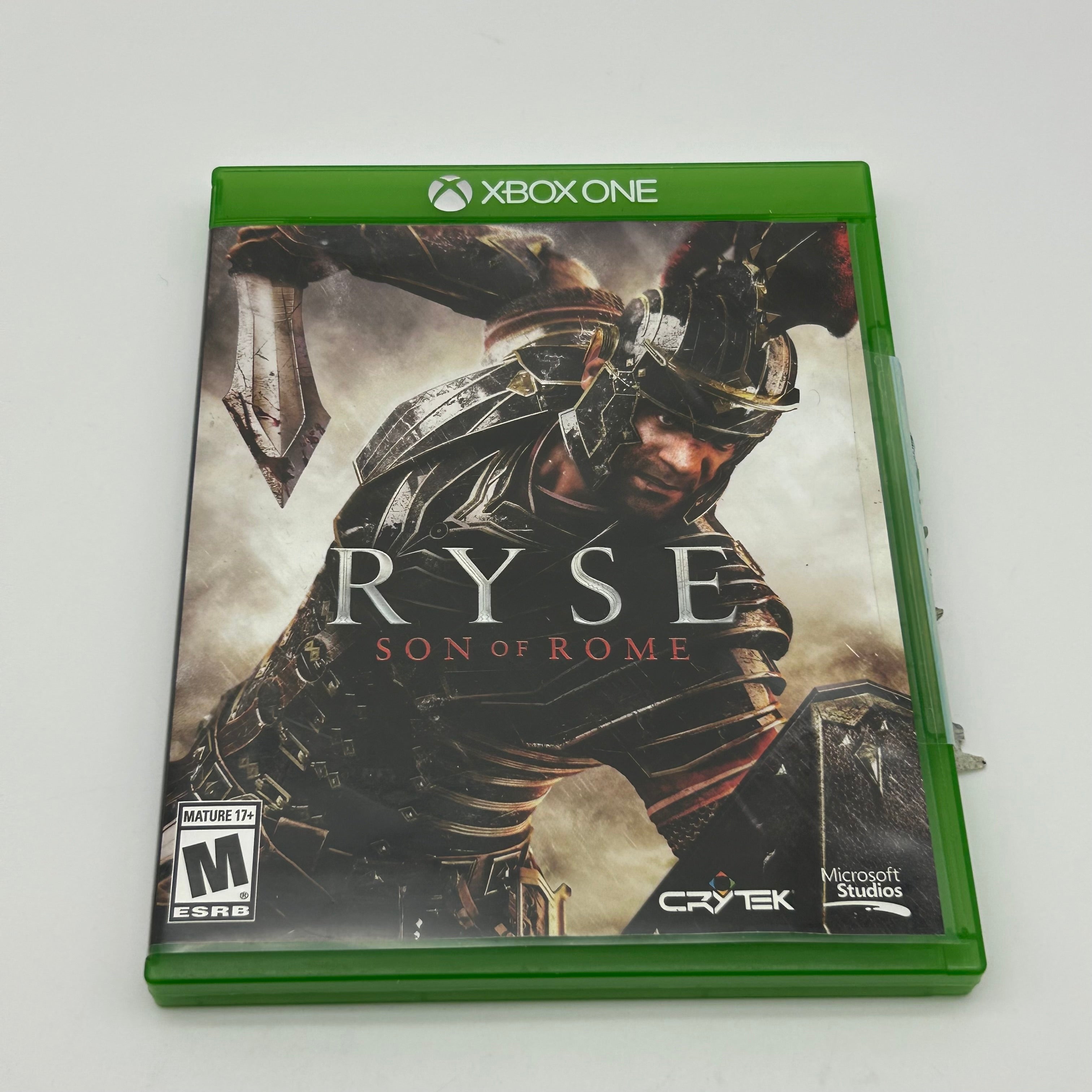 Microsoft Xbox One (1540) 500GB Console Bundle, 1 Controller + 6 Games Black - Used