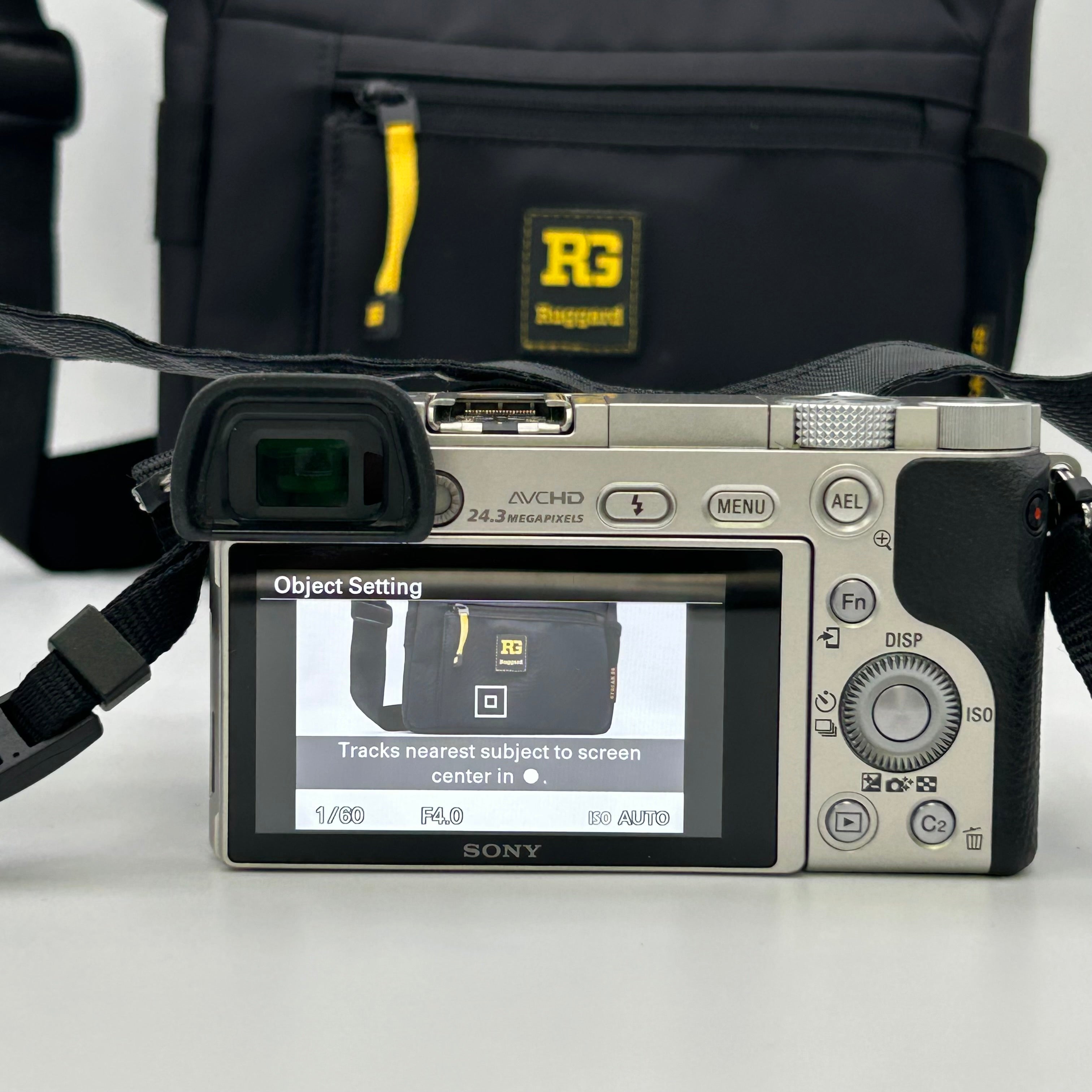 Sony Alpha A6000 Mirrorless Digital Camera w/16-50mm Lens English Silver - Used