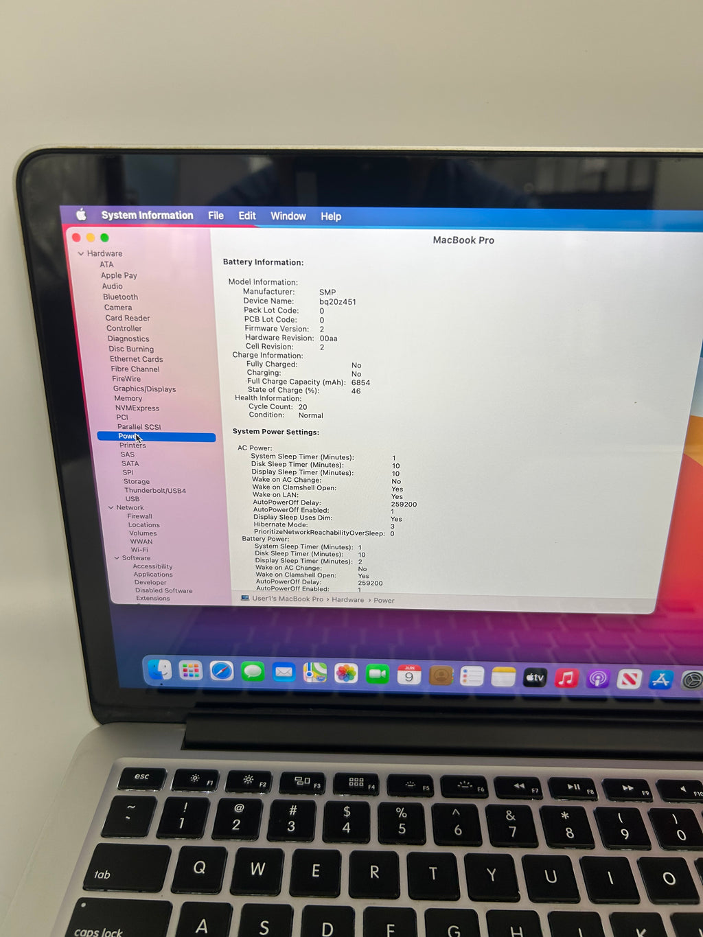 Apple MacBook Pro 13-inch Late 2013 2.4GHz Core i5 8GB 256GB Silver Used - C