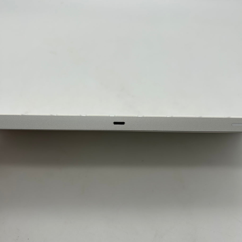 Apple A1644/A1296 Magic Keyboard 2 and Magic Mouse Wireless Kit - White
