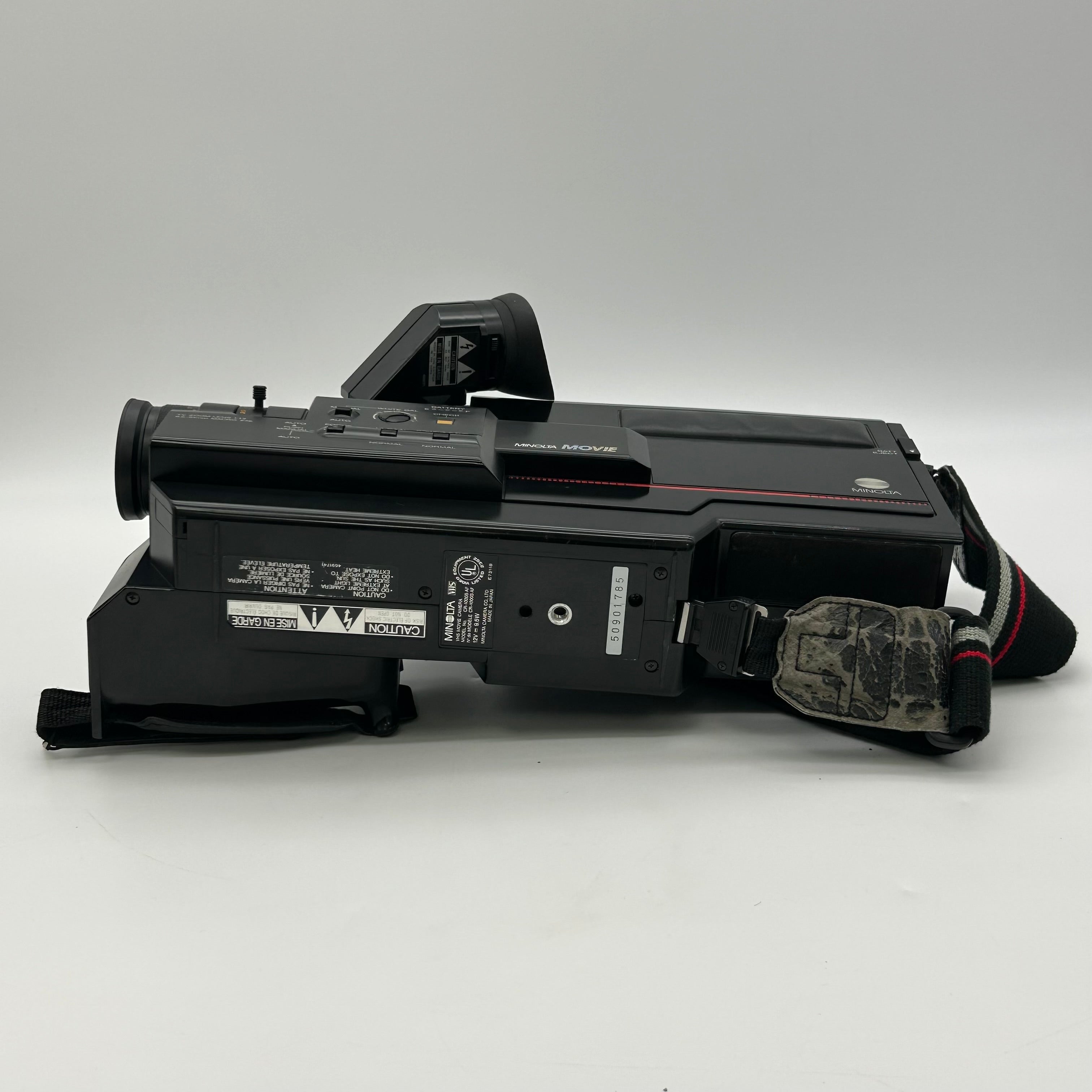 Vintage Minolta CR-1000S AF VHS Camcorder Movie Camera Bundle Charger Untested