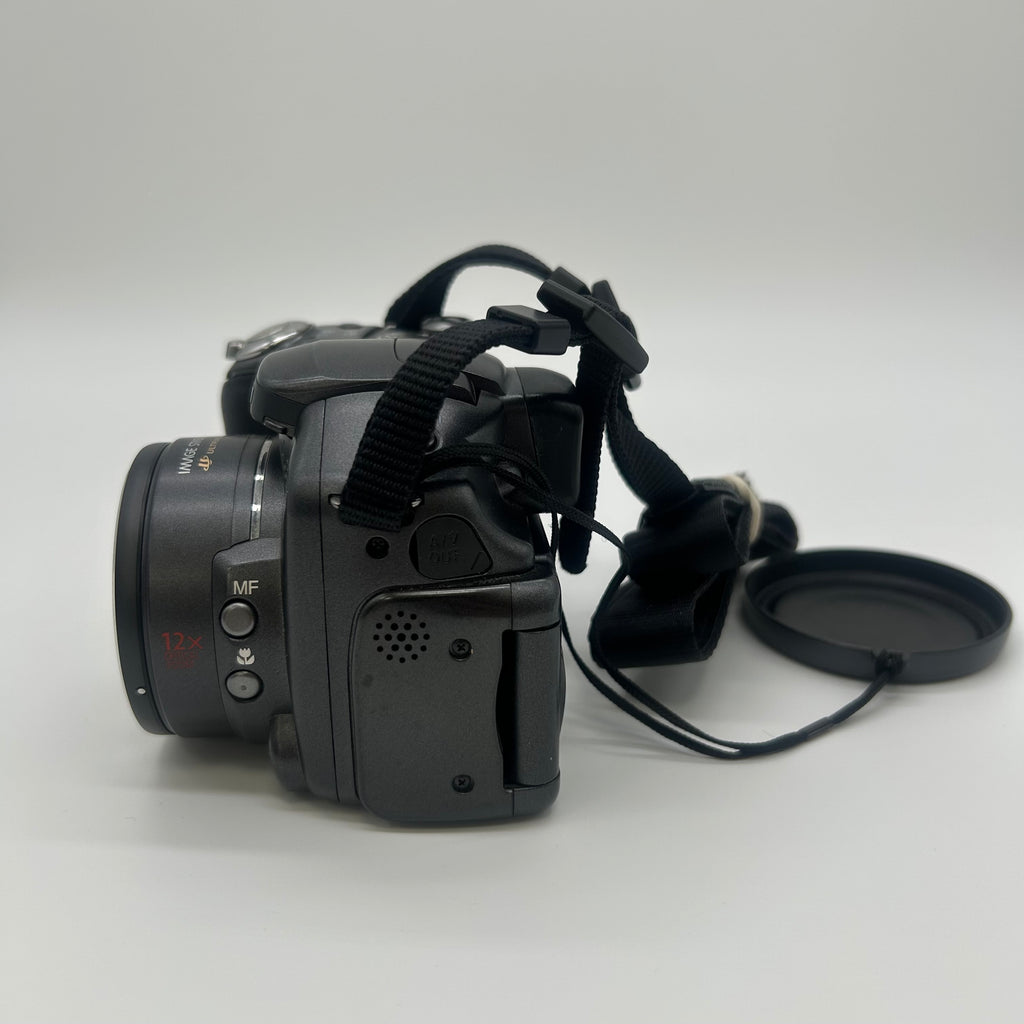 Canon PowerShot S3IS Black Digital Camera Used Serial Number 4328522964