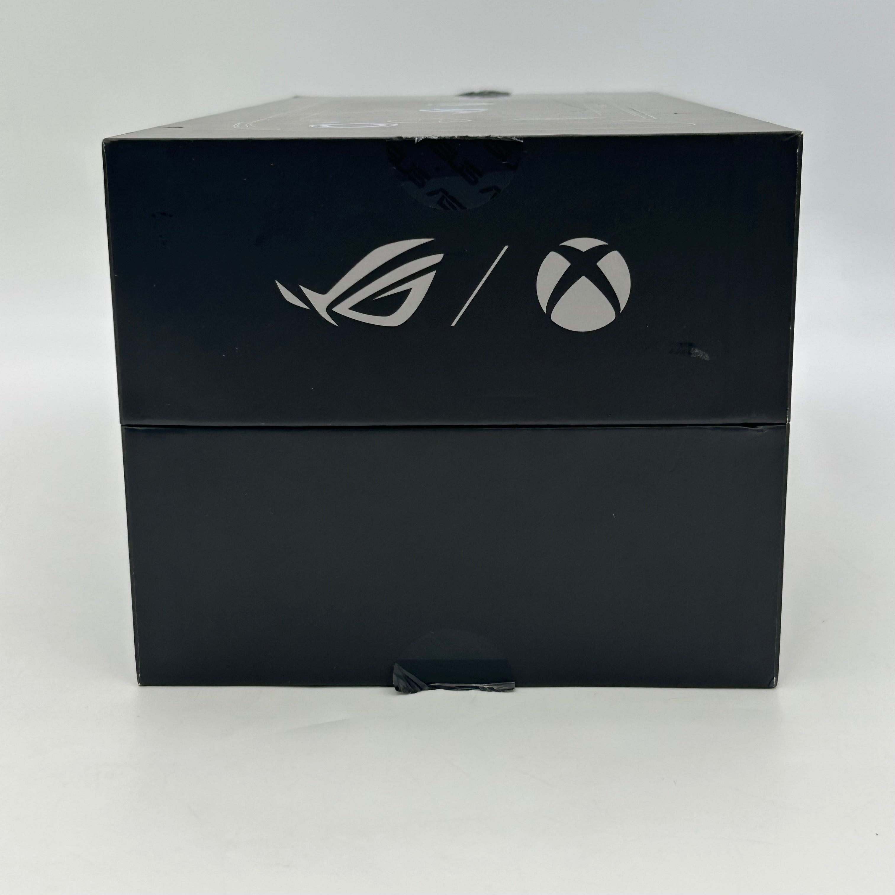 Asus ROG Xbox Ally X 1TB AMD Ryzen AI Z2 Extreme 24GB RAM Black w/ Case