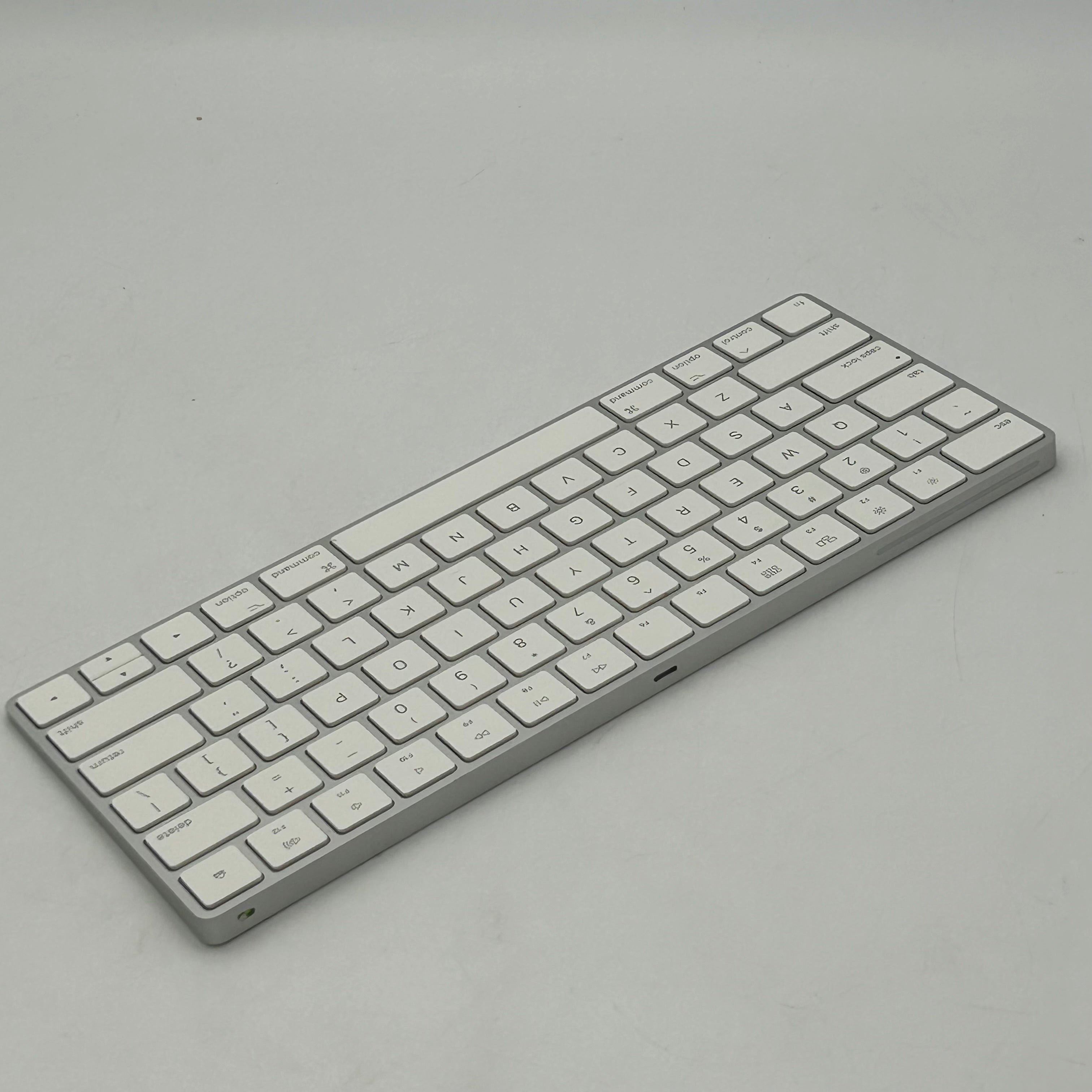 Apple A1644/A1296 Magic Keyboard 2 and Magic Mouse Wireless Kit - White