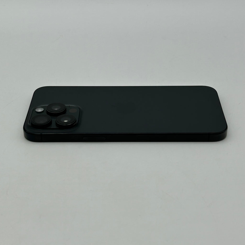 Apple iPhone 15 Pro Max 256GB Black Titanium MU663LL/A (AT&T)