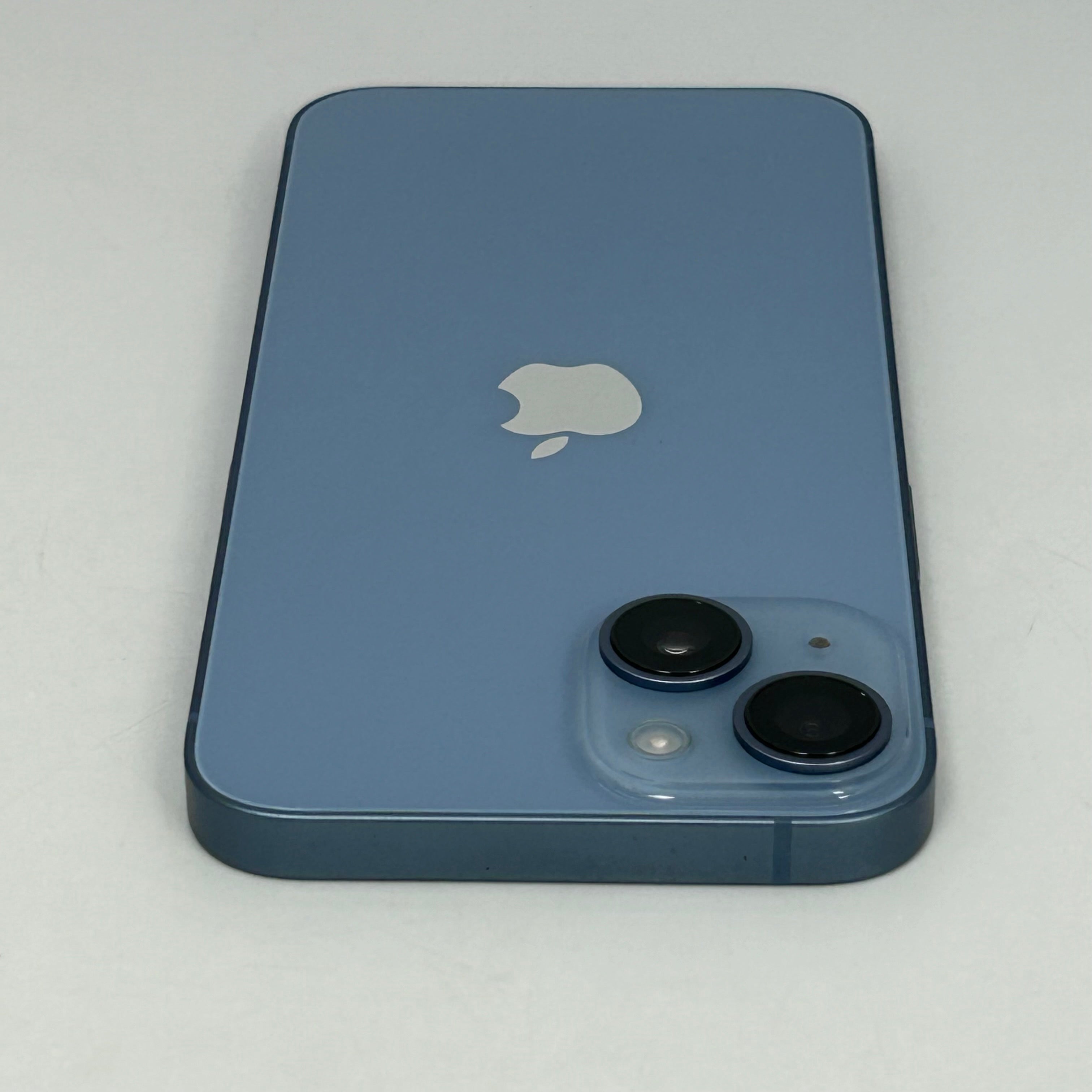 Unlocked Apple iPhone 14 A2649 128GB Blue 84% Battery Health