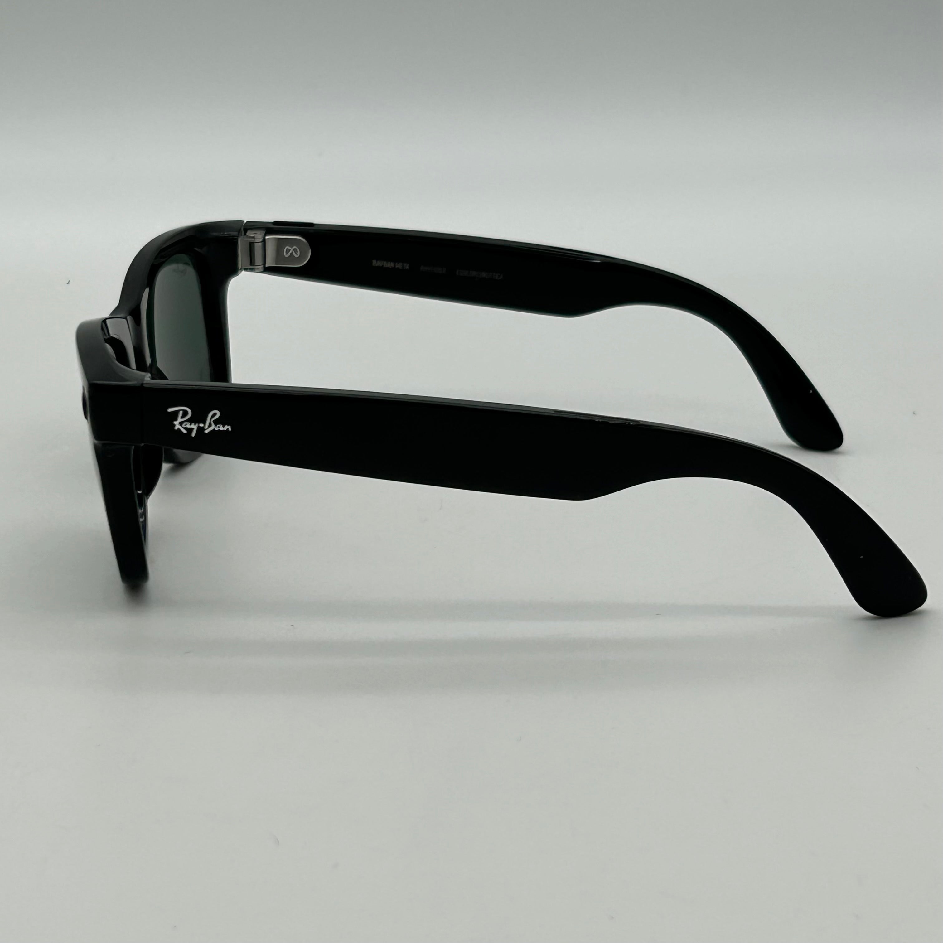 Ray-Ban Meta Wayfarer Smart Glasses Black RW4008 601/71 53mm w/ Case