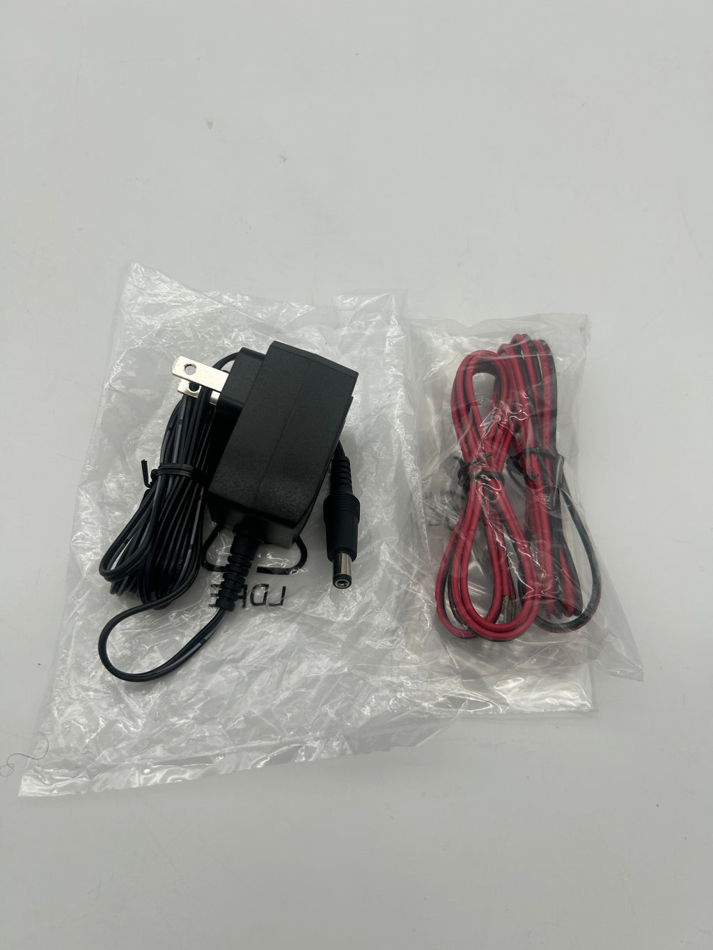 Rocket Fish RF-WHTIB Receiver Sender Universal Wireless Rear Speaker Kit - New Open Box